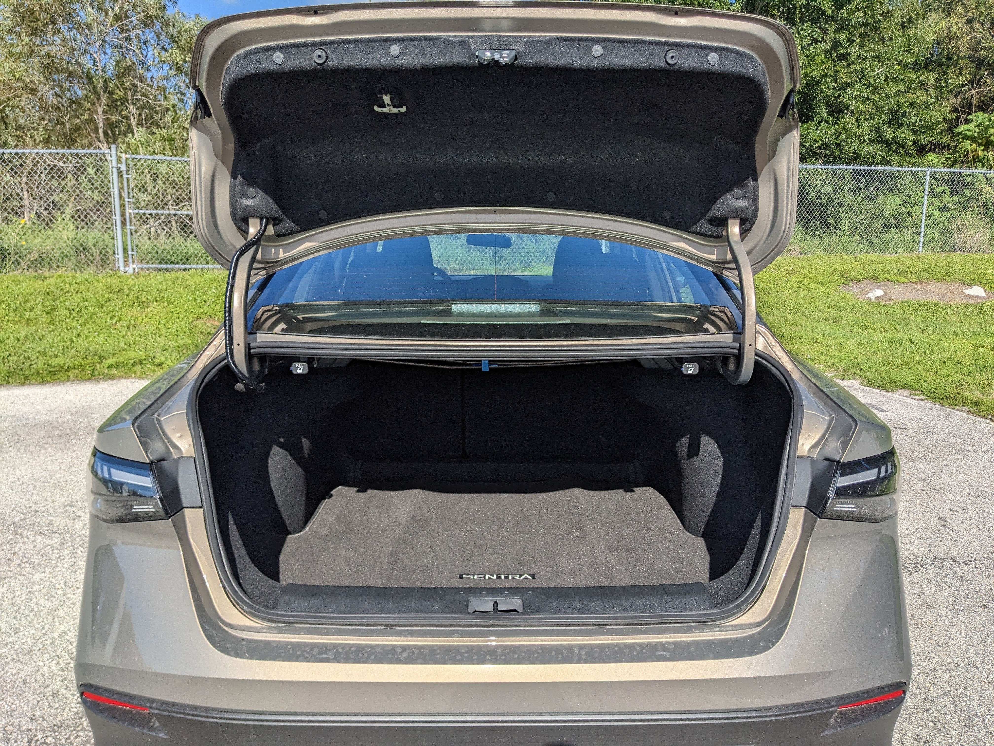 2027 Nissan Sentra SV
