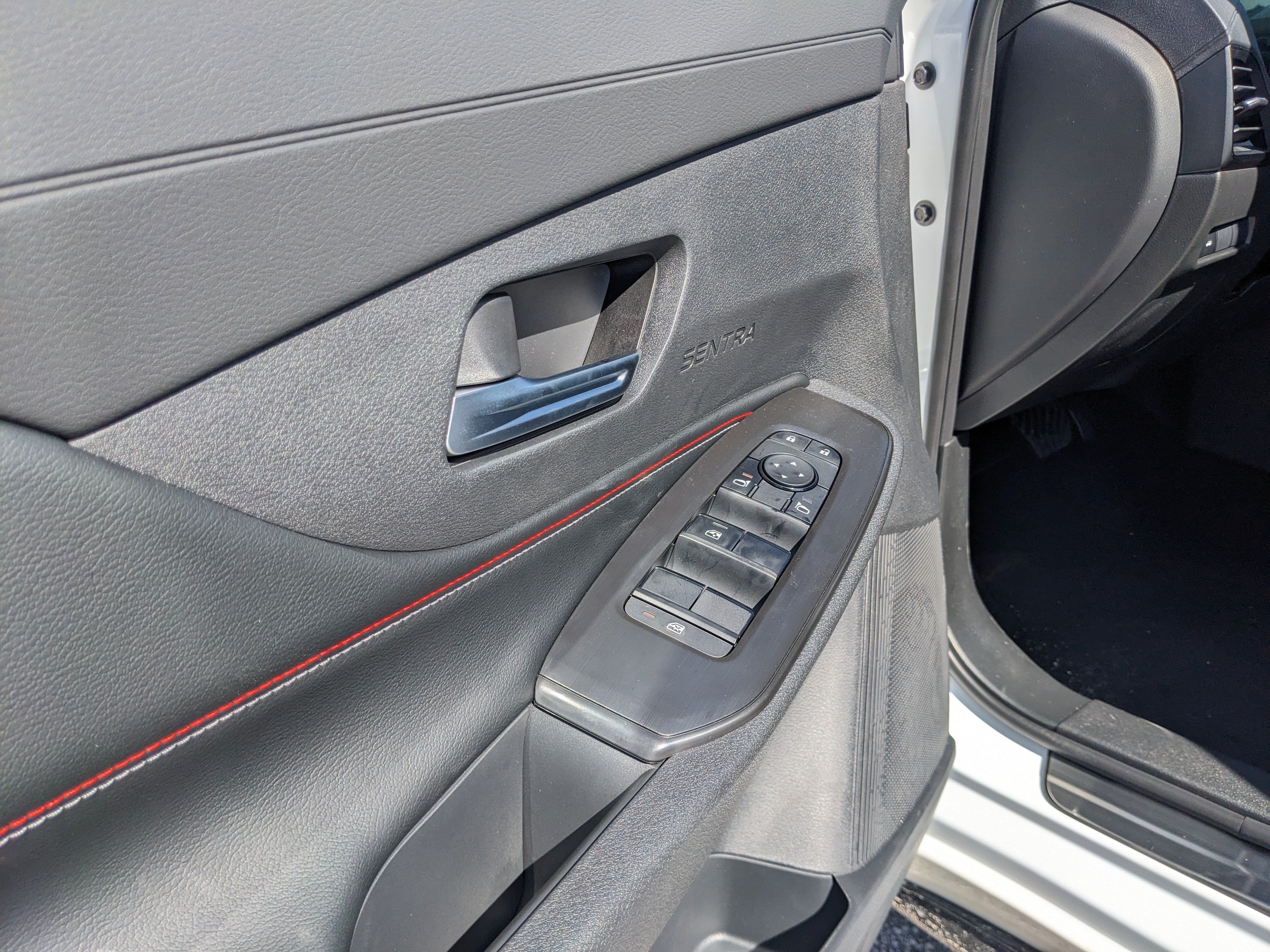 2027 Nissan Sentra SR