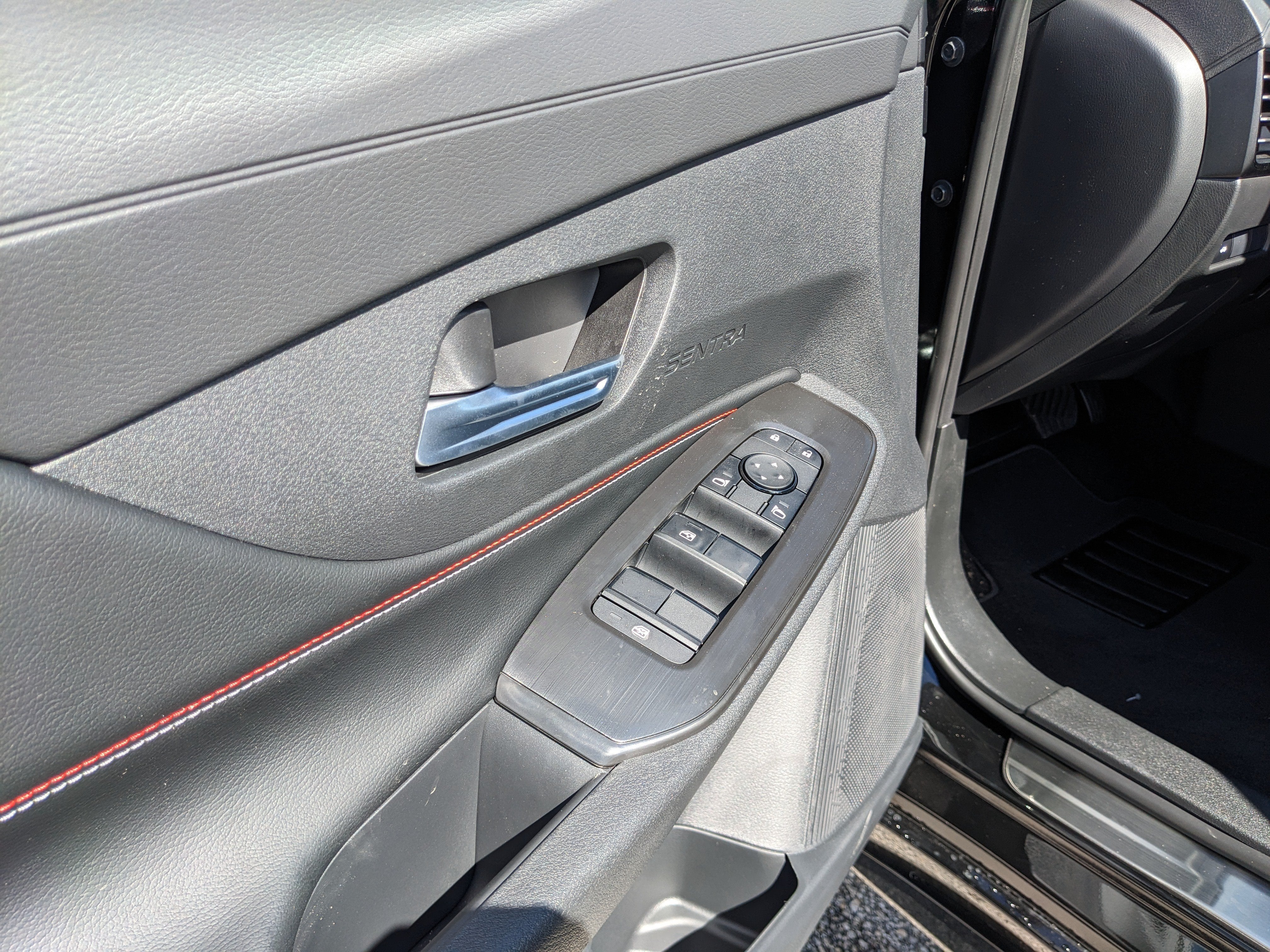 2027 Nissan Sentra SR