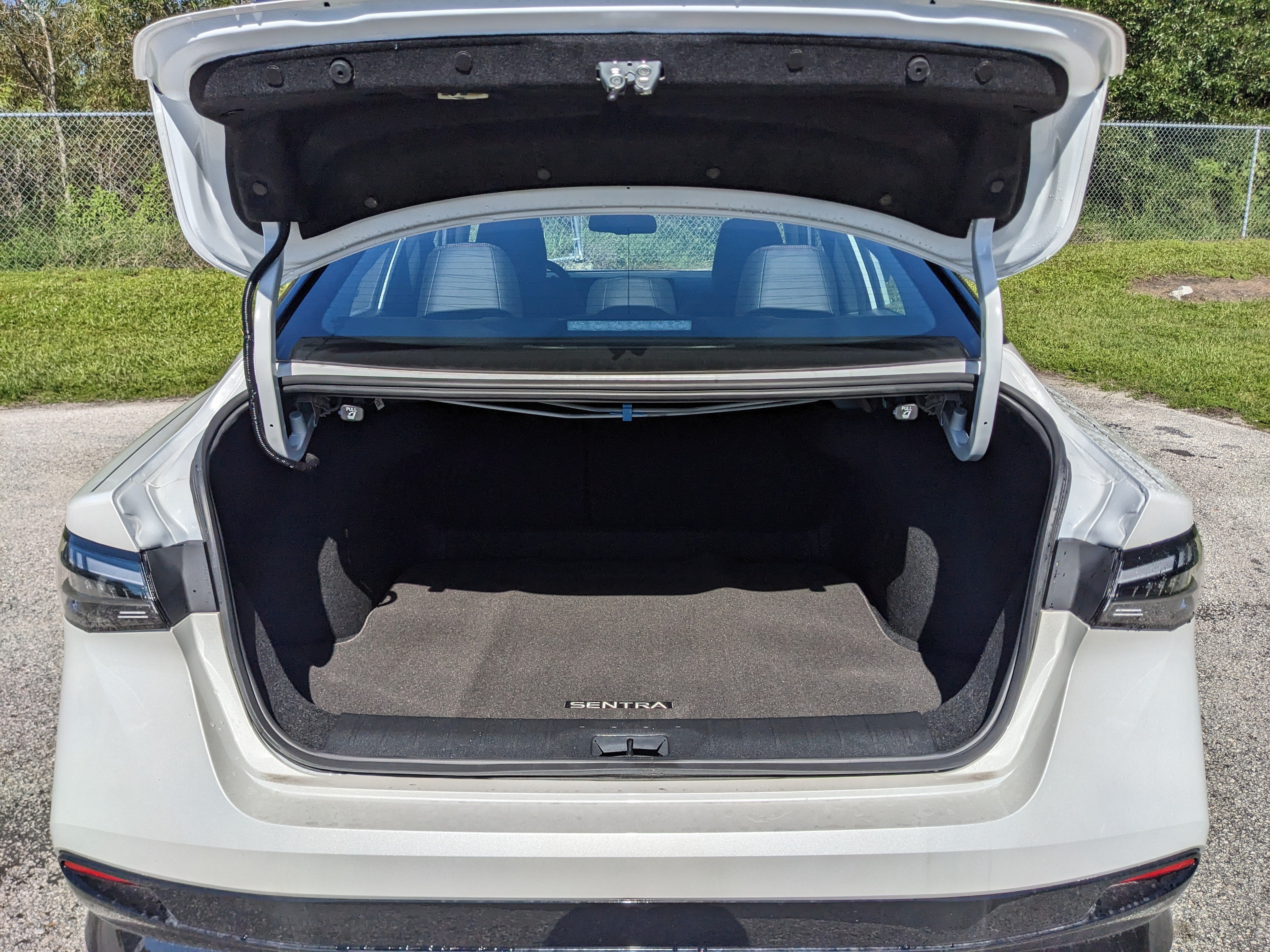 2027 Nissan Sentra SR