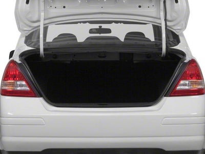 2011 Nissan Versa 1.8 S