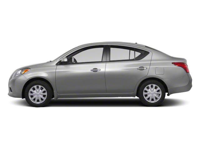 2012 Nissan Versa S