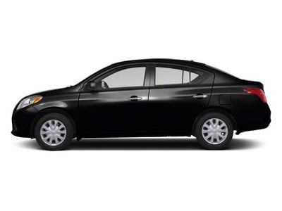 2013 Nissan Versa SV