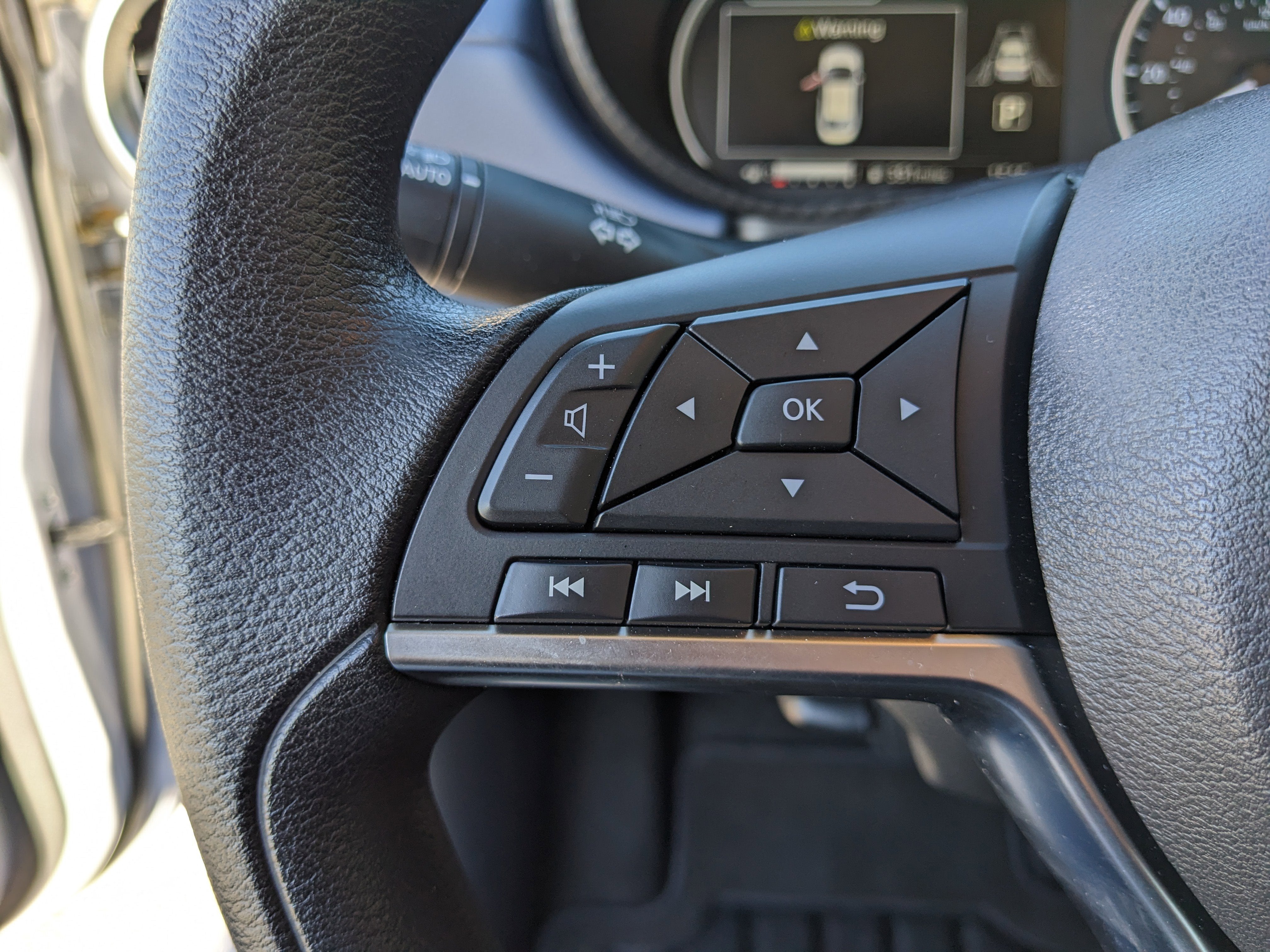 2024 Nissan Versa SV