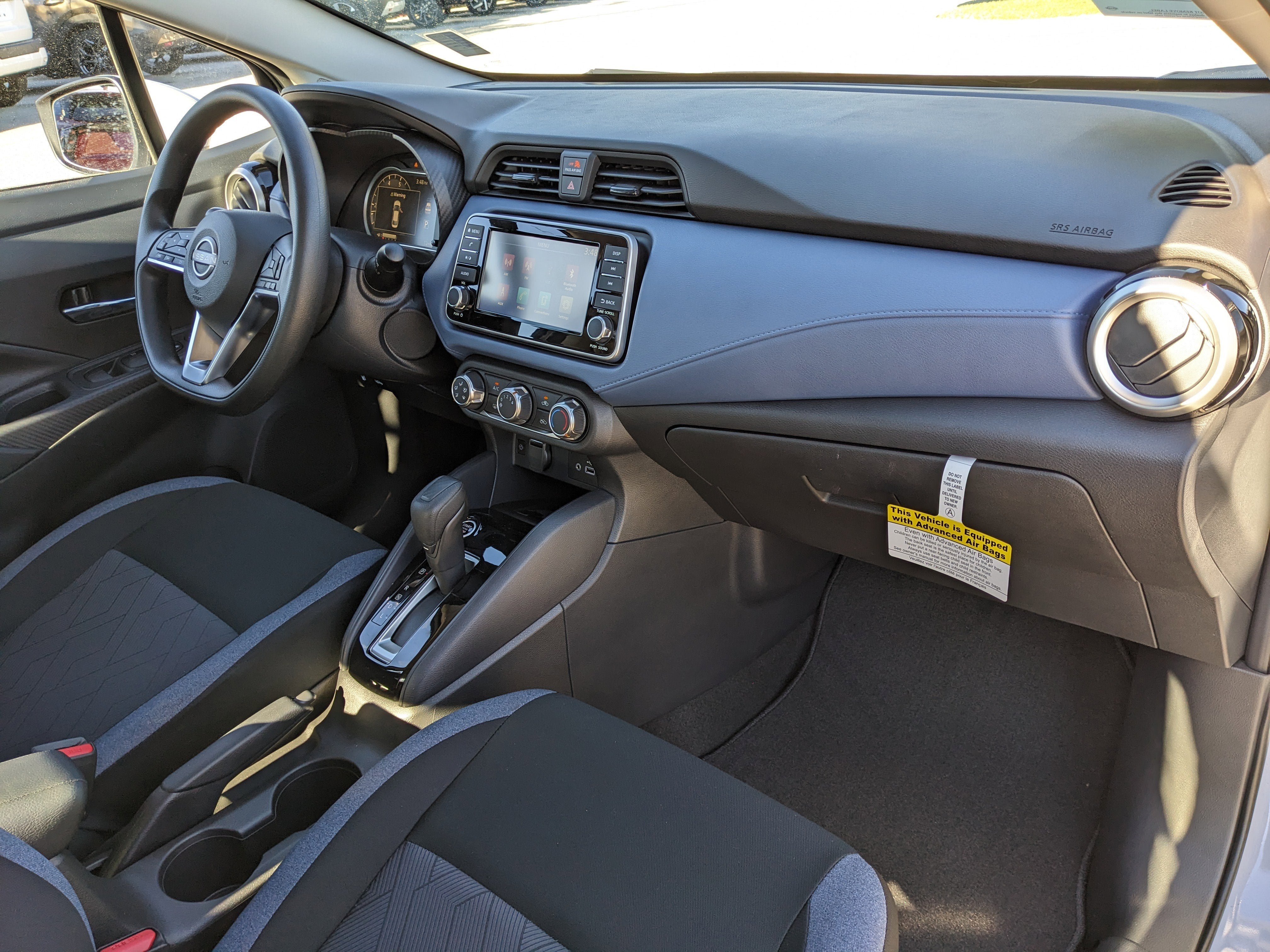 2025 Nissan Versa SV