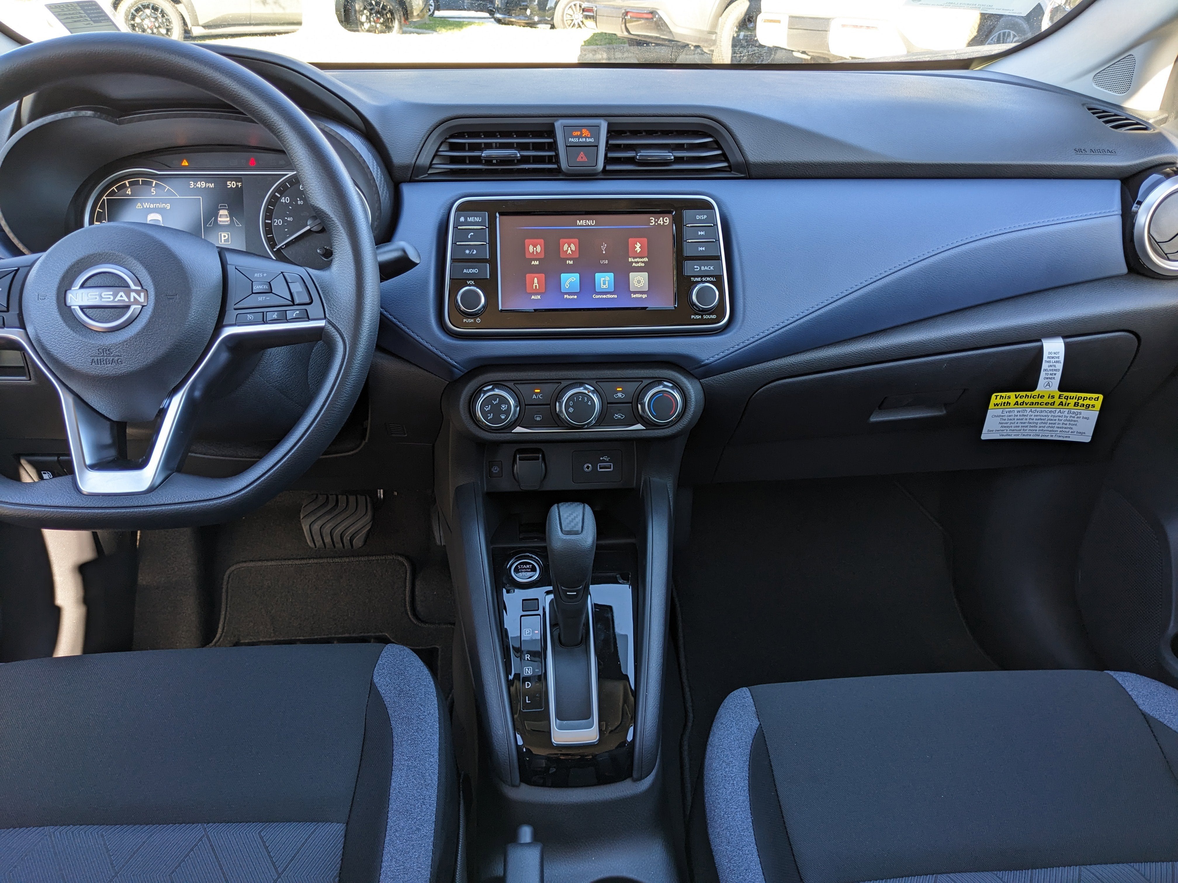 2025 Nissan Versa SV