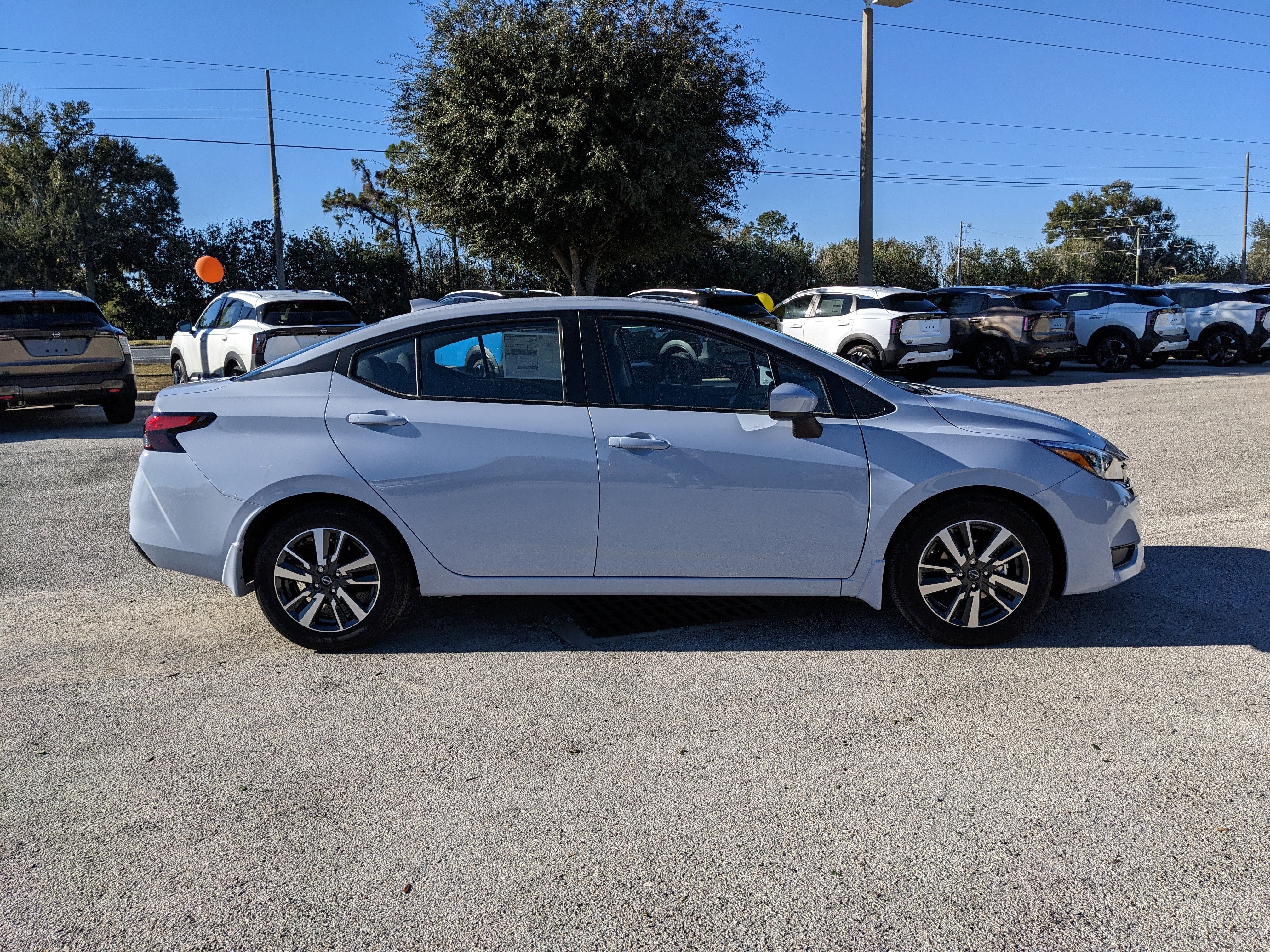 2025 Nissan Versa SV