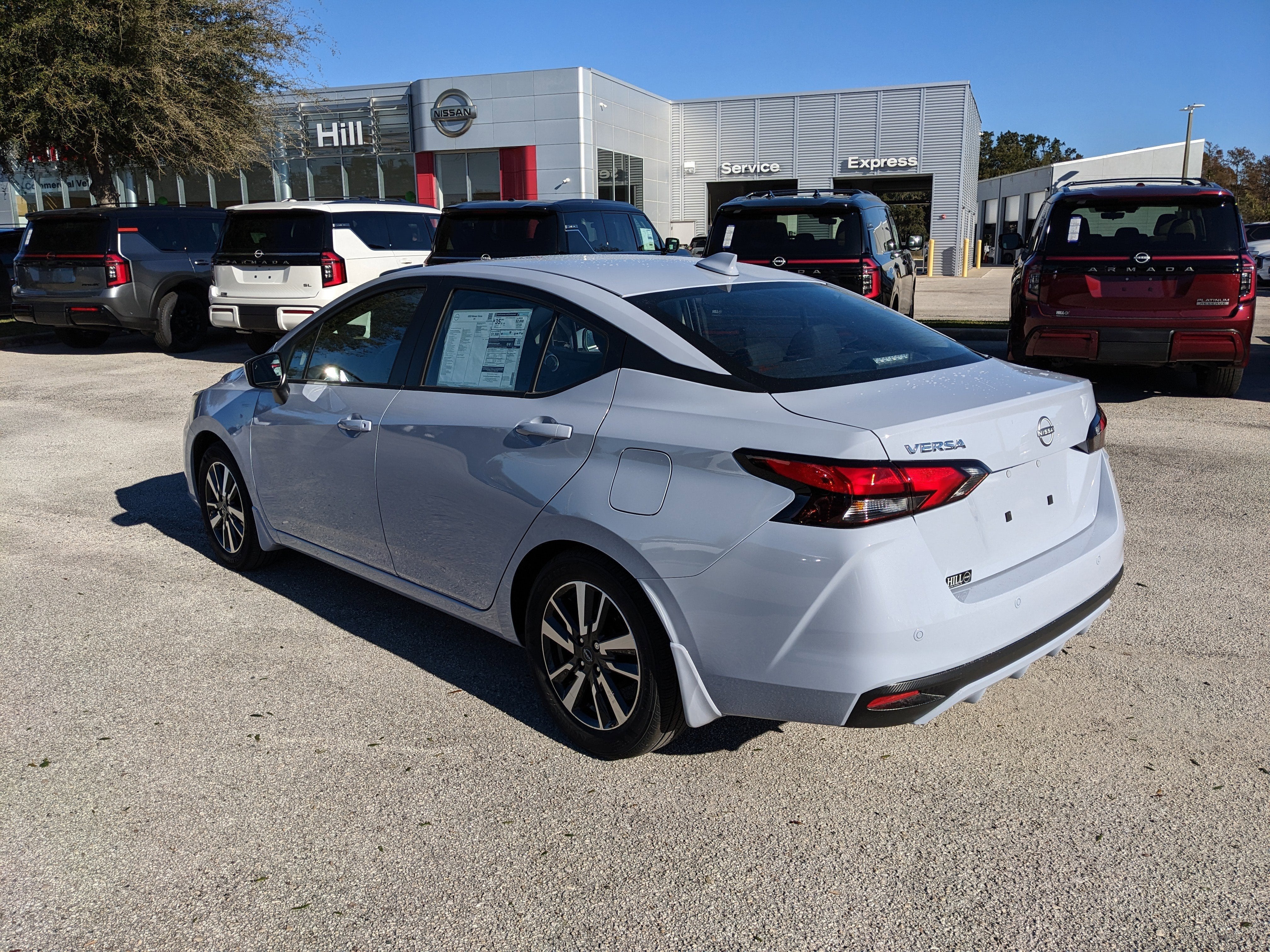 2025 Nissan Versa SV