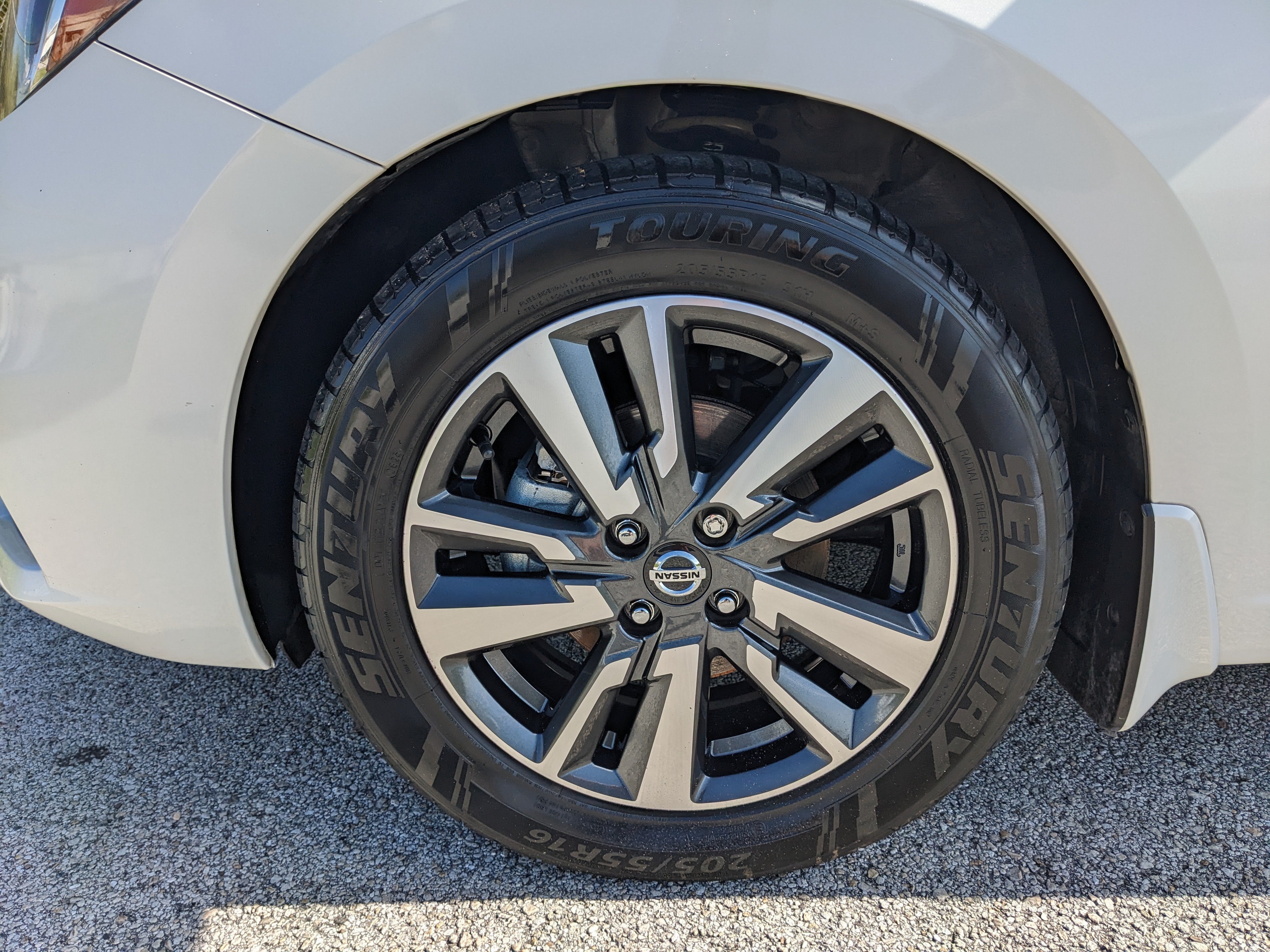 2022 Nissan Versa SV