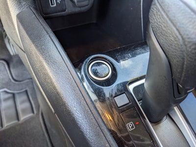 2022 Nissan Versa SV