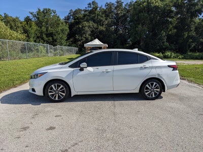 2022 Nissan Versa SV