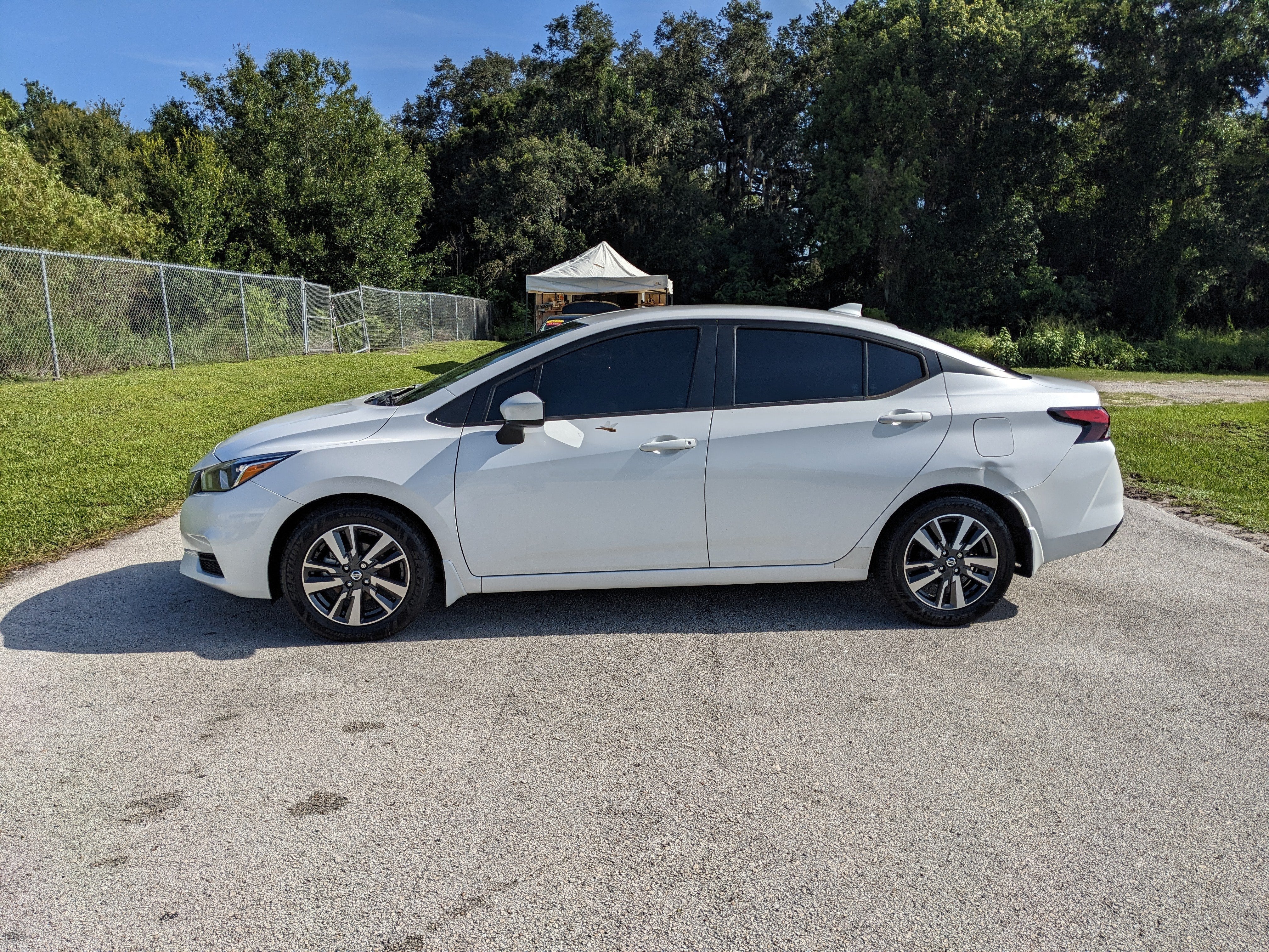 2022 Nissan Versa SV