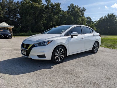 2022 Nissan Versa SV