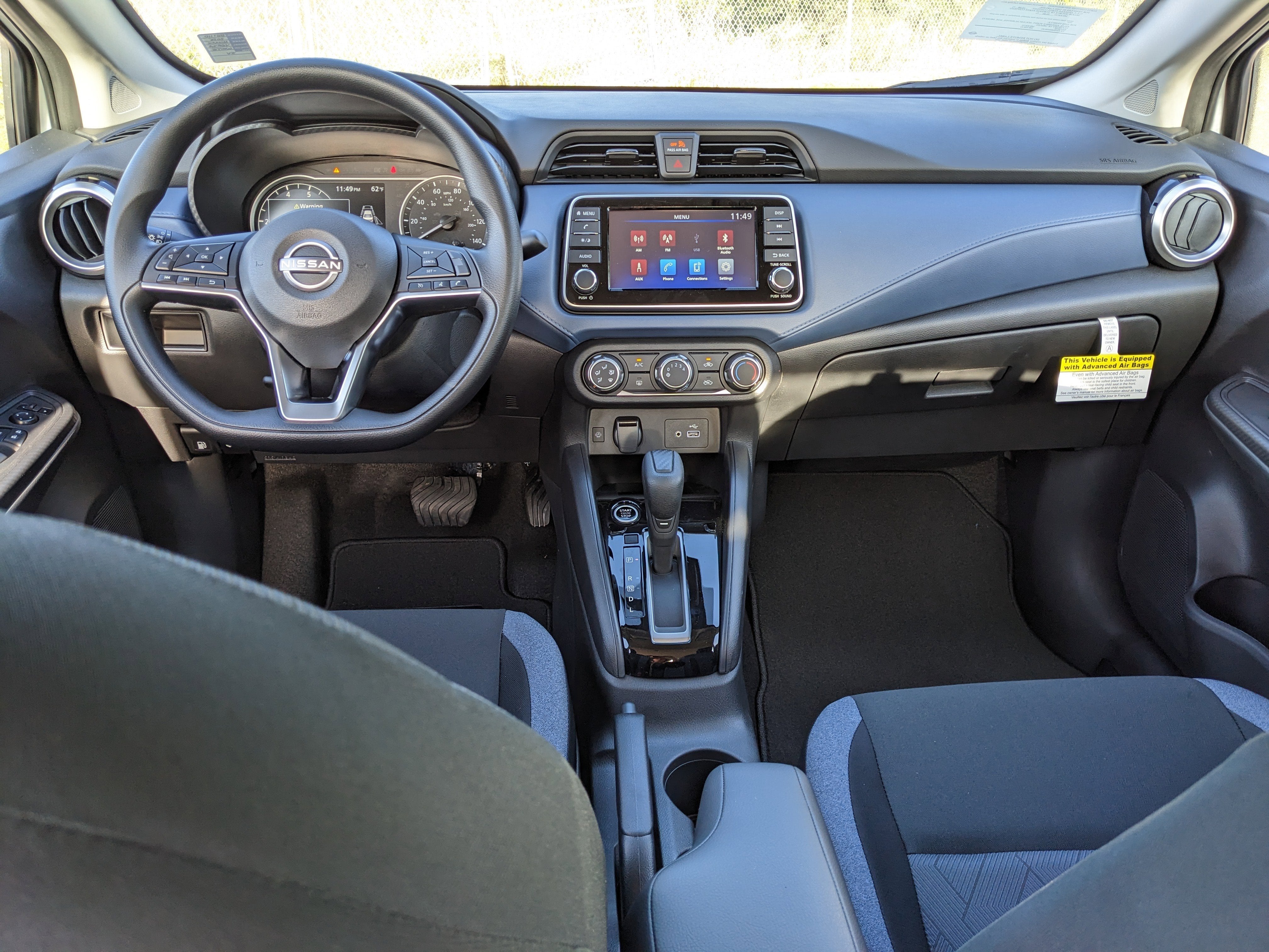 2025 Nissan Versa SV