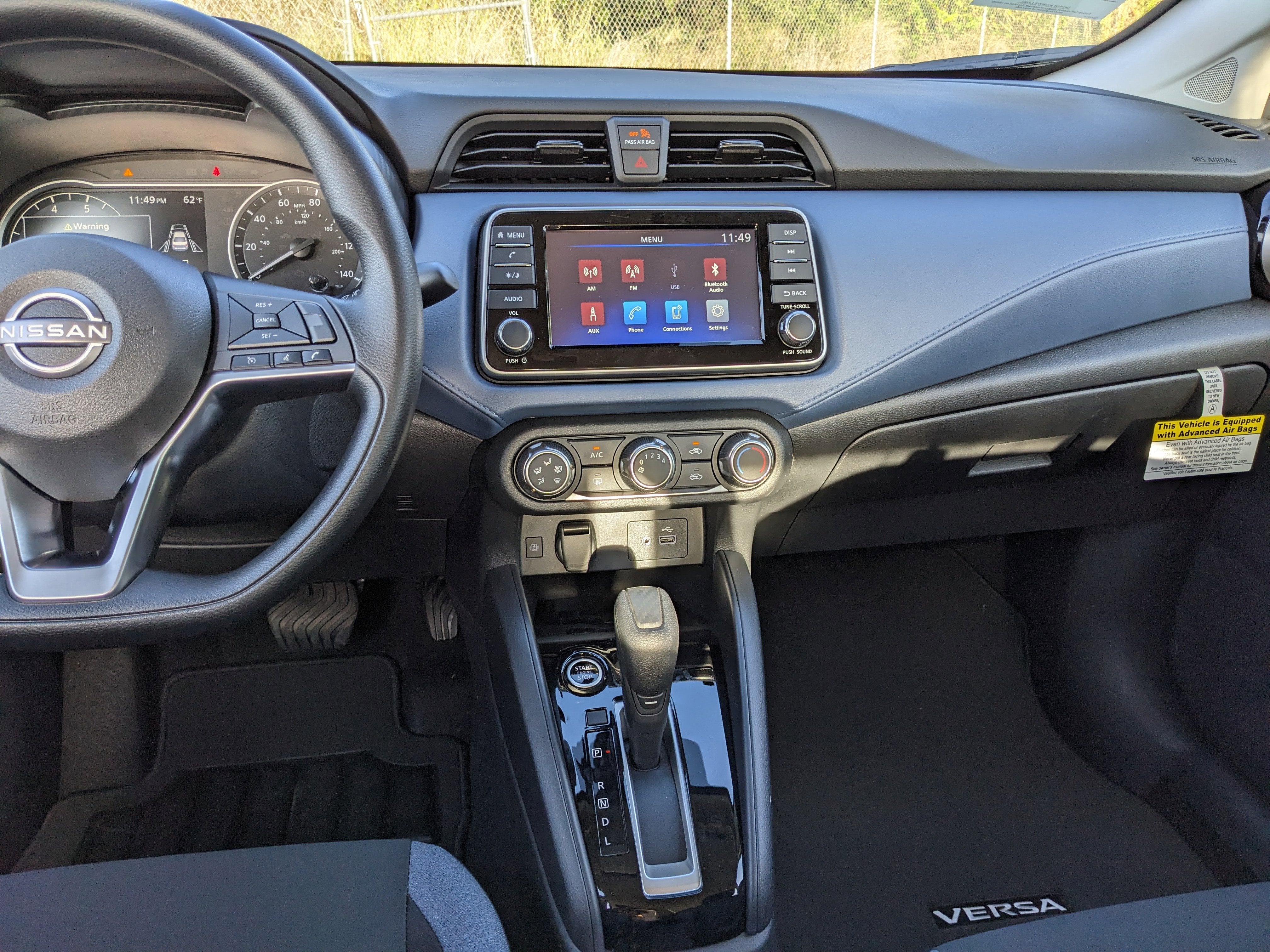 2025 Nissan Versa SV