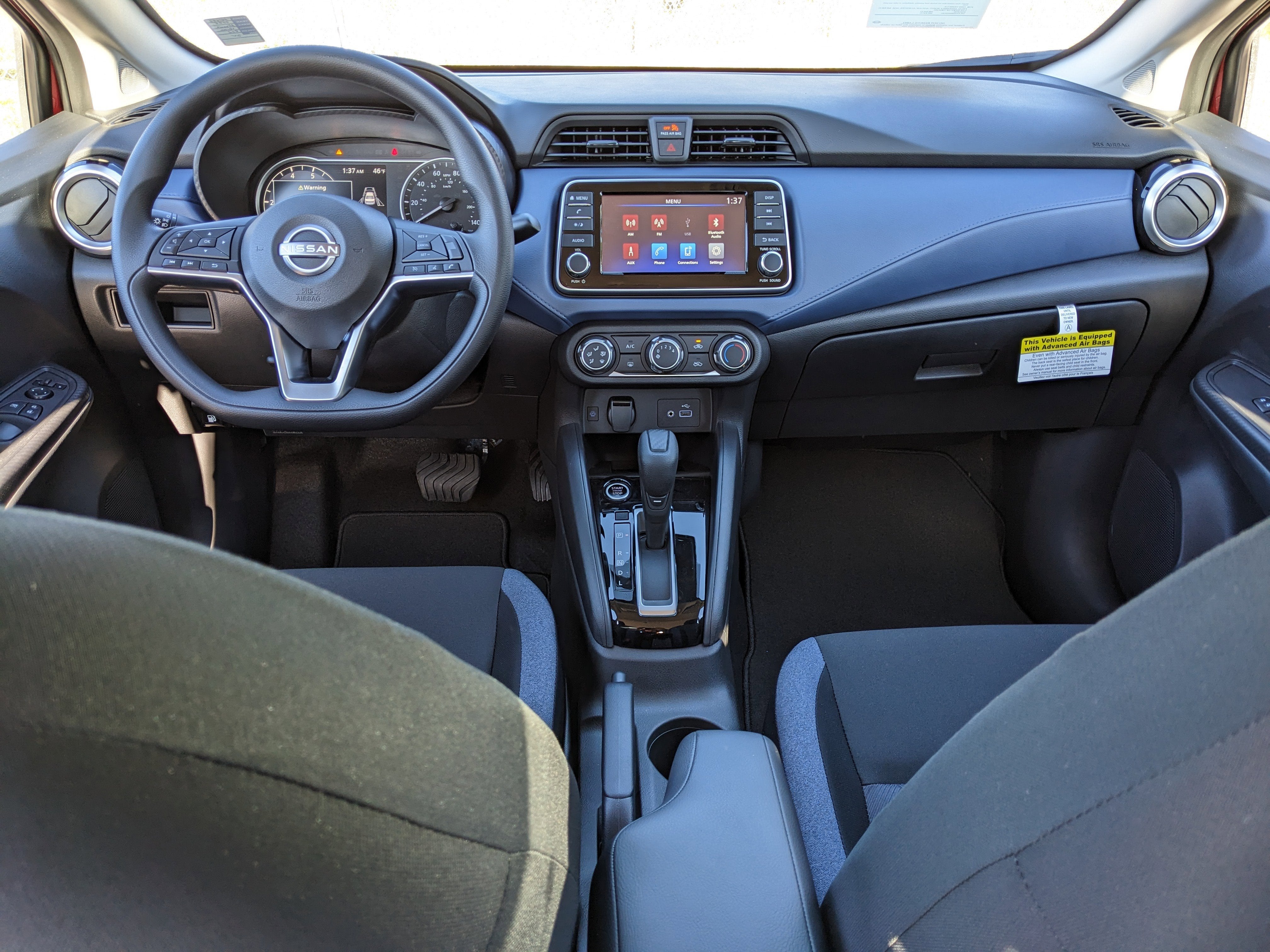 2025 Nissan Versa SV