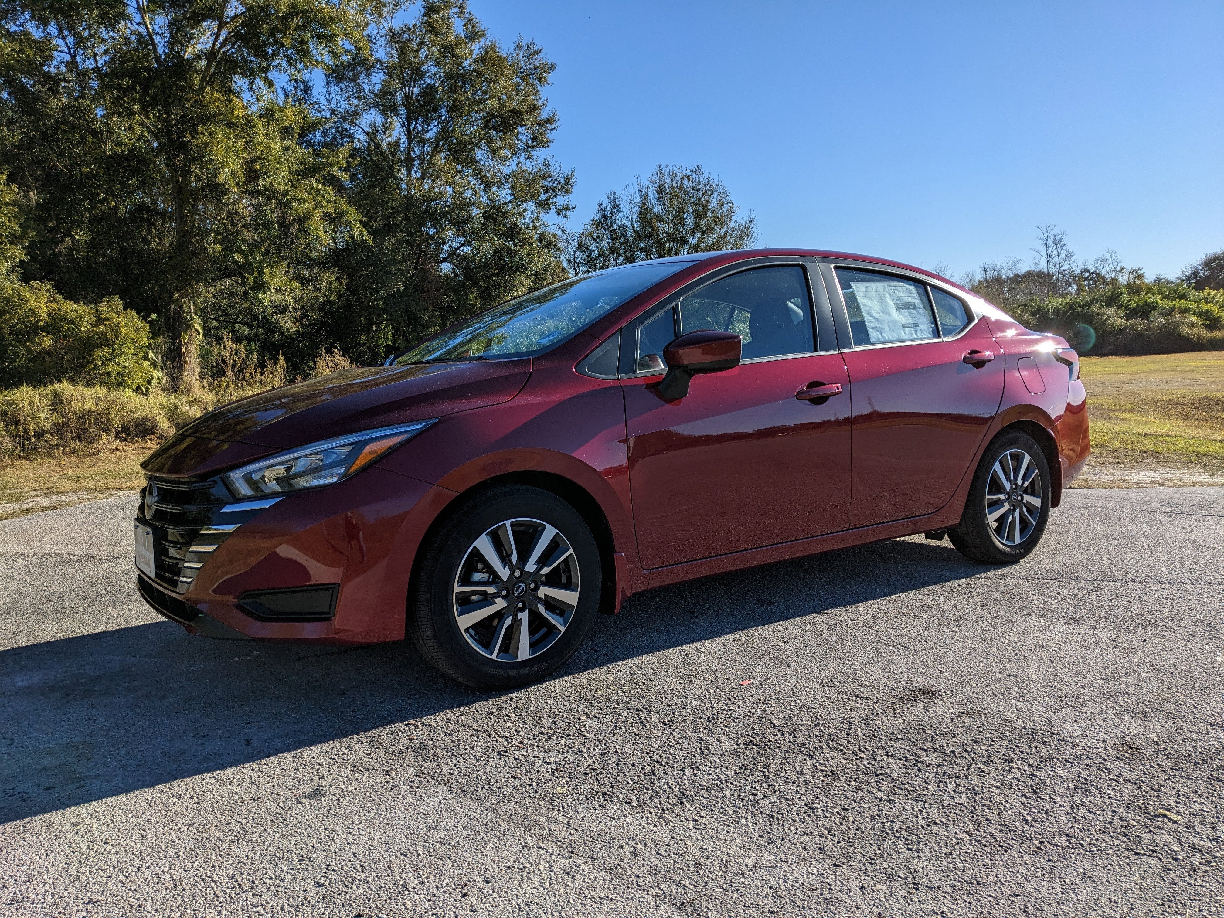 2025 Nissan Versa SV