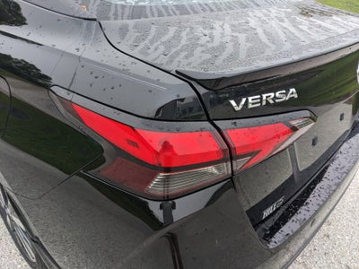 2020 Nissan Versa SR