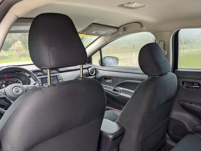 2020 Nissan Versa SR