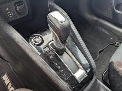 2020 Nissan Versa SR