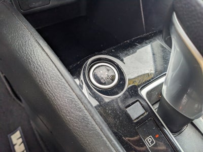 2020 Nissan Versa SR