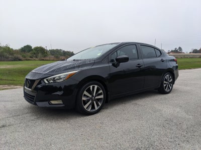 2020 Nissan Versa SR