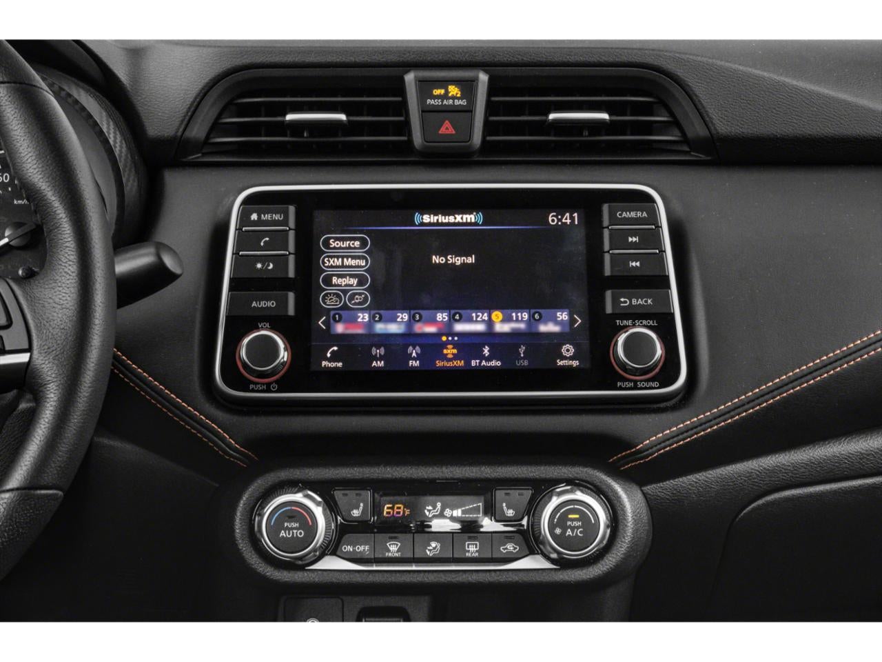 2020 Nissan Versa SR