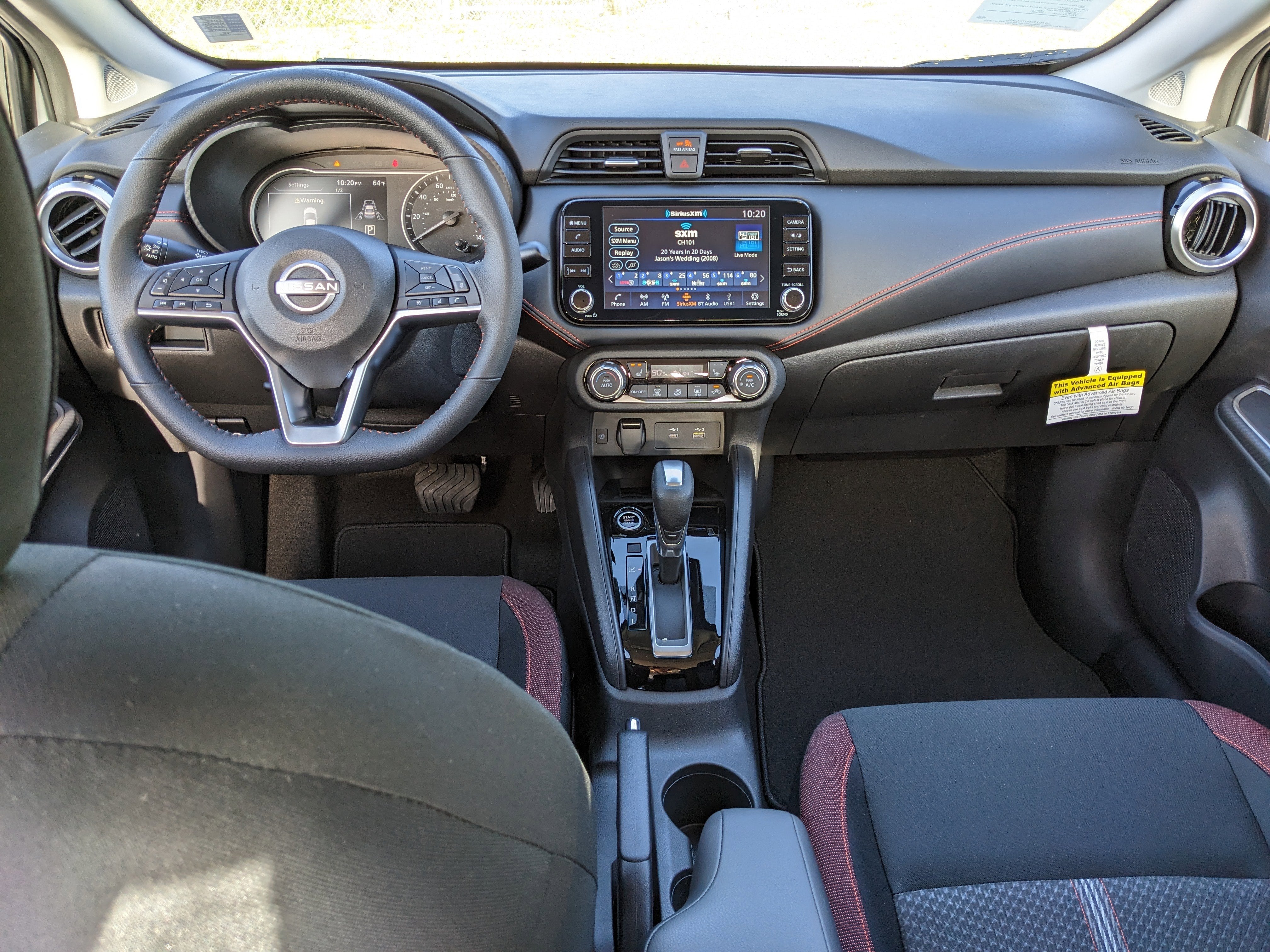 2025 Nissan Versa SR