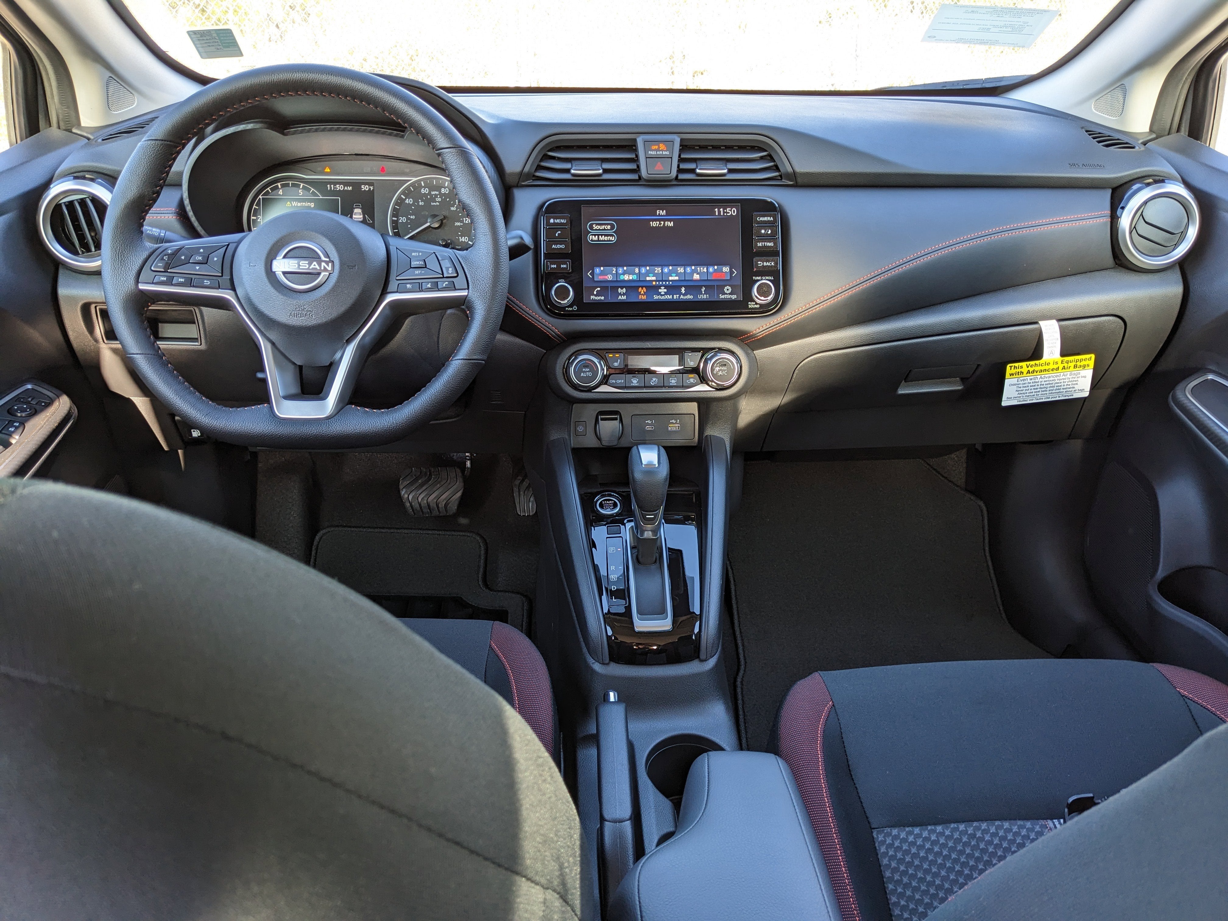 2025 Nissan Versa SR