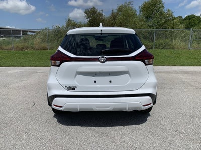 2025 Nissan Kicks Play S