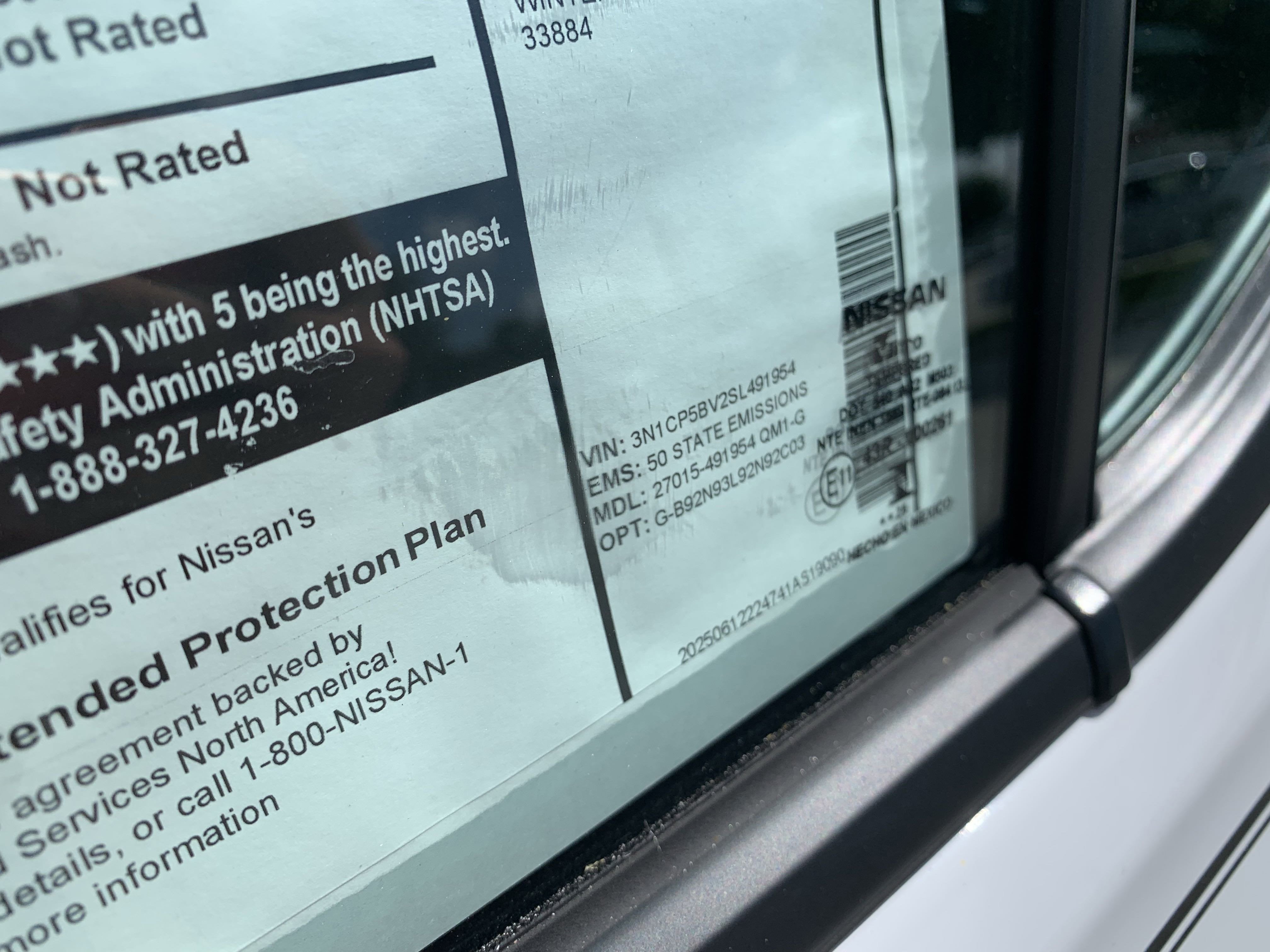 2025 Nissan Kicks Play S