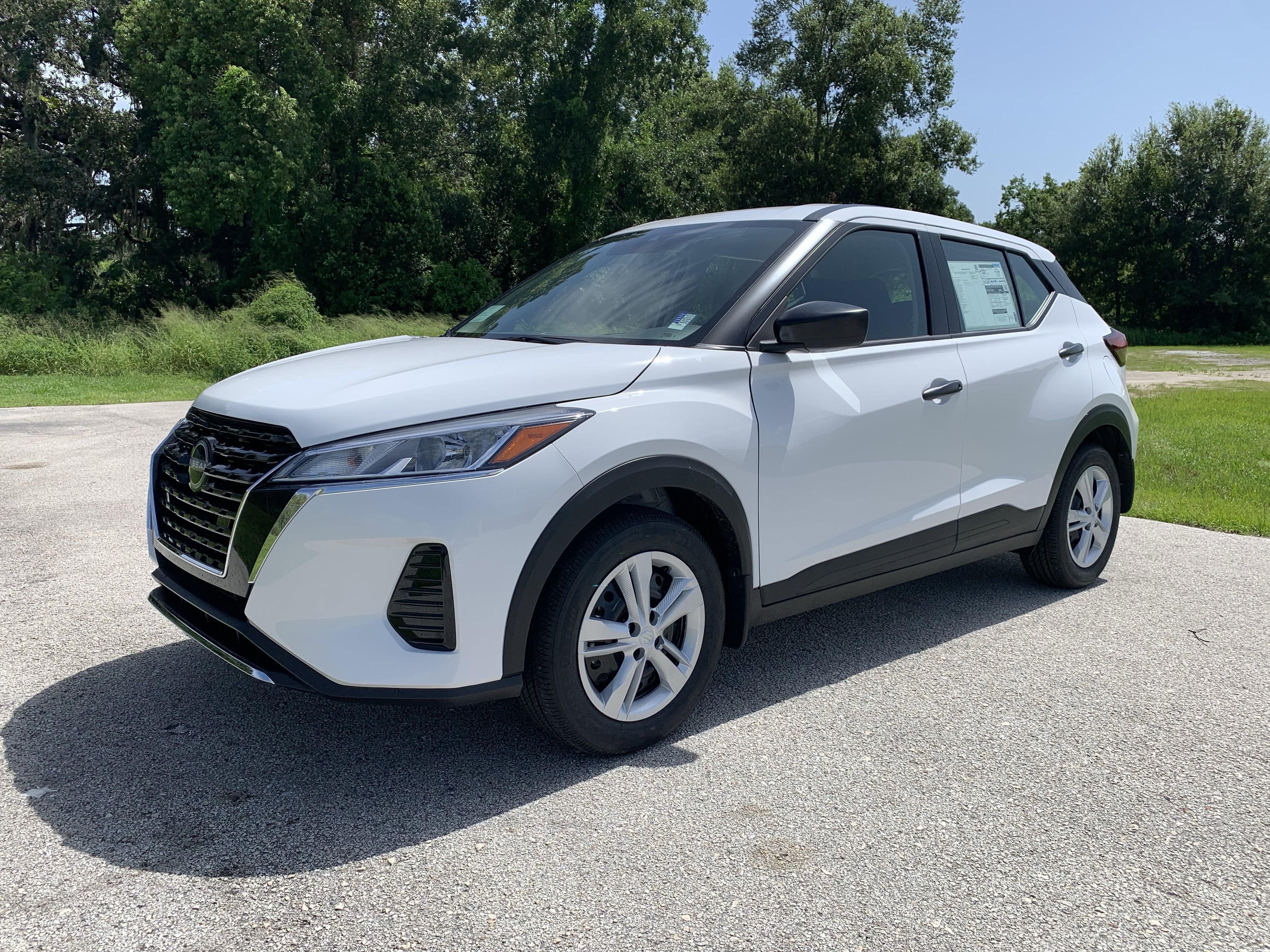 2025 Nissan Kicks Play S