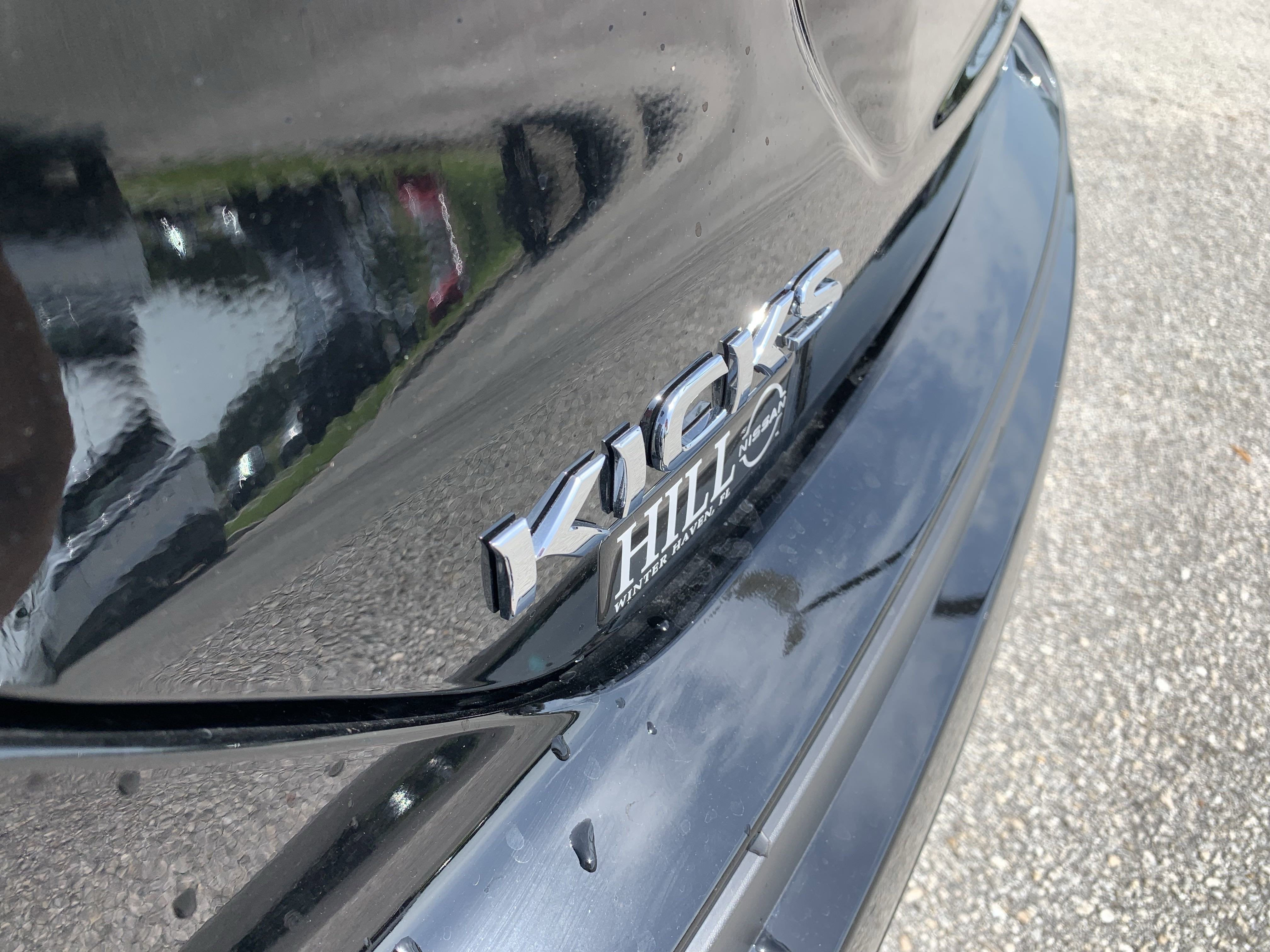 2025 Nissan Kicks Play S