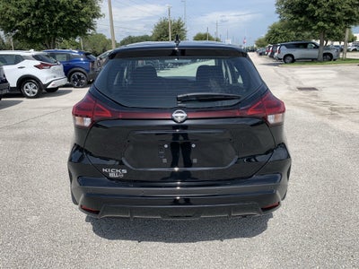 2025 Nissan Kicks Play S