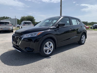 2025 Nissan Kicks Play S
