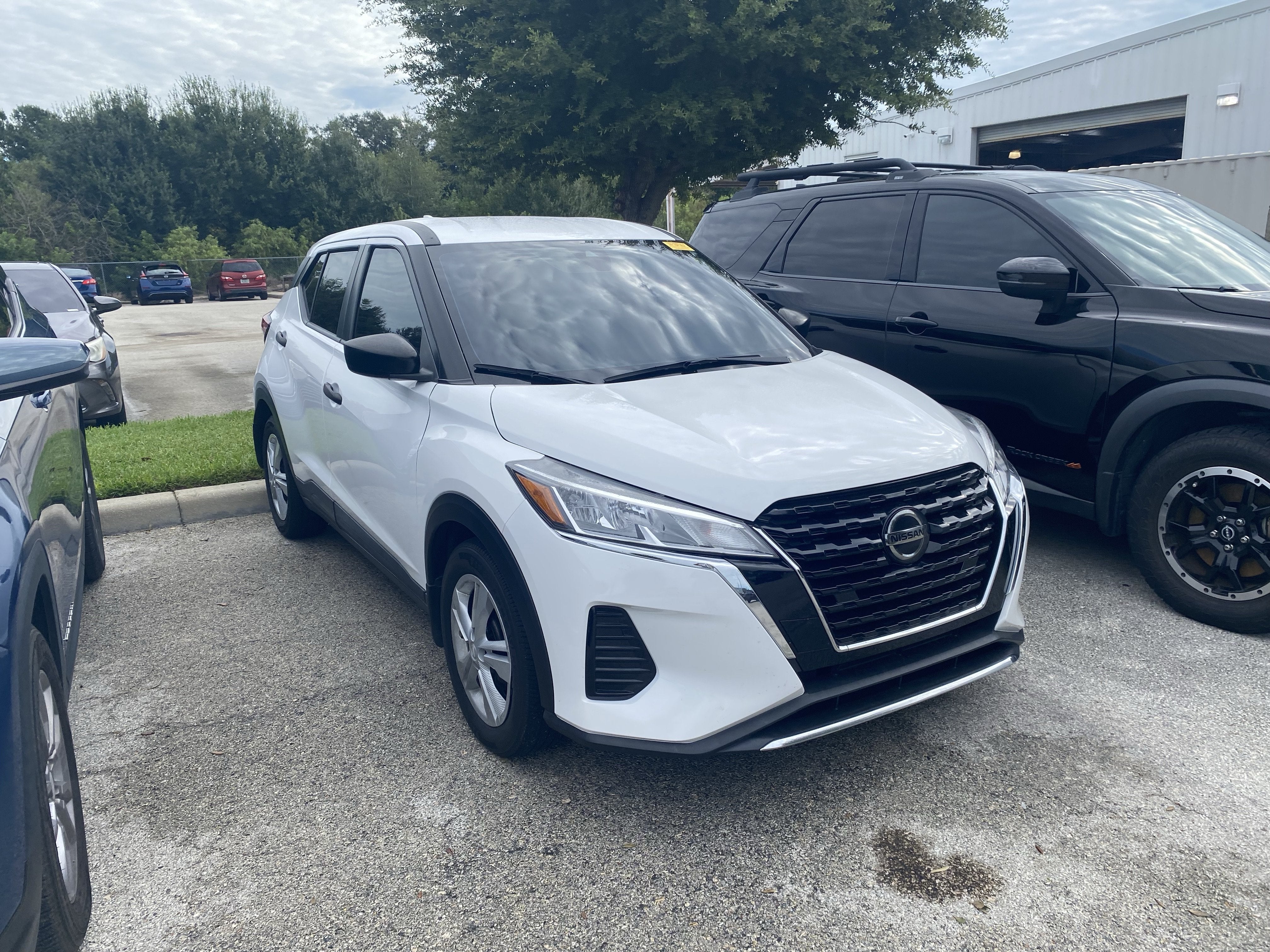 2021 Nissan Kicks S