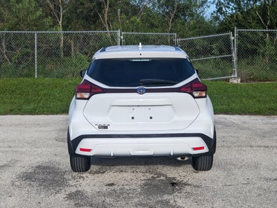 2021 Nissan Kicks S
