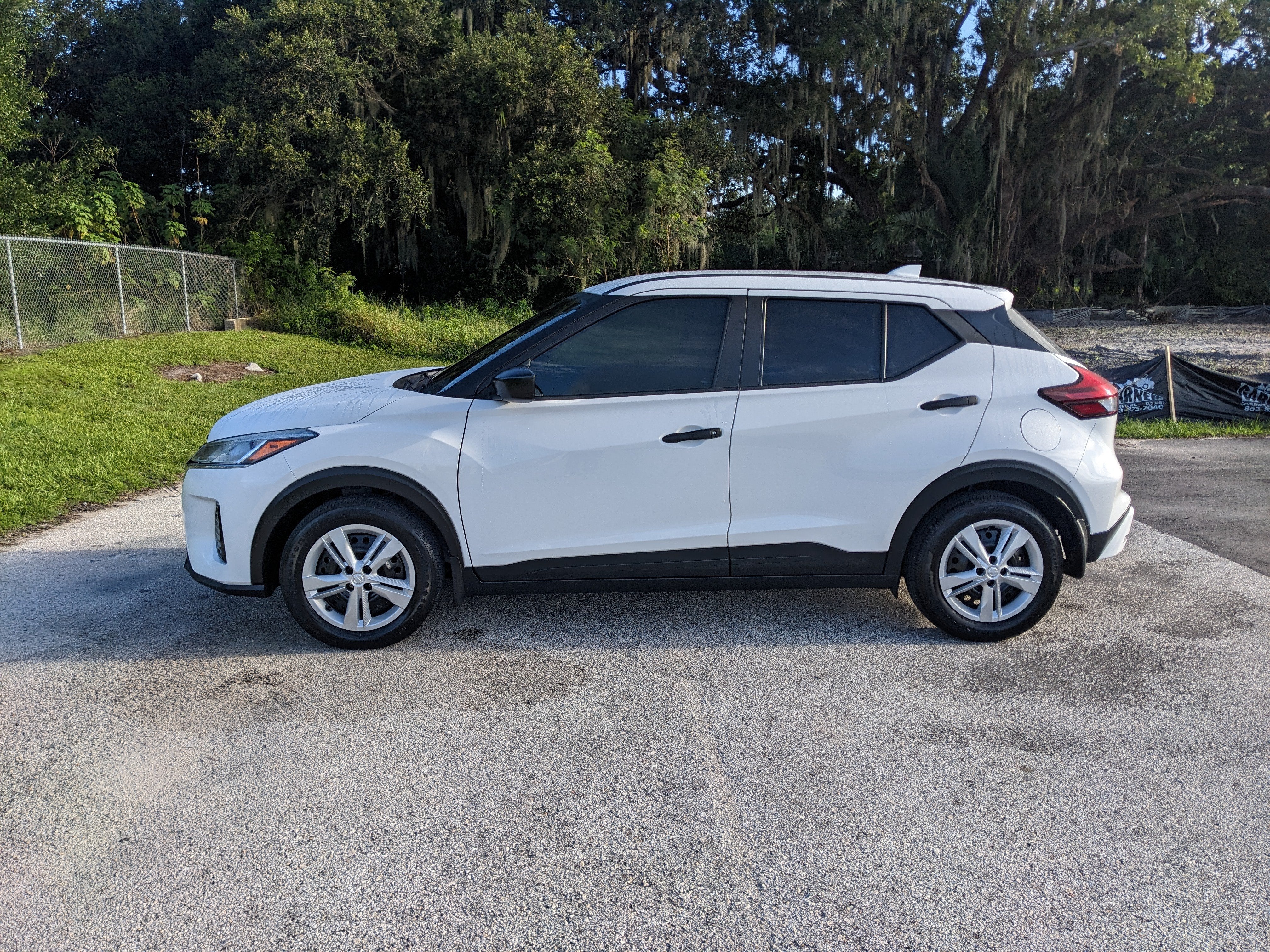 2021 Nissan Kicks S