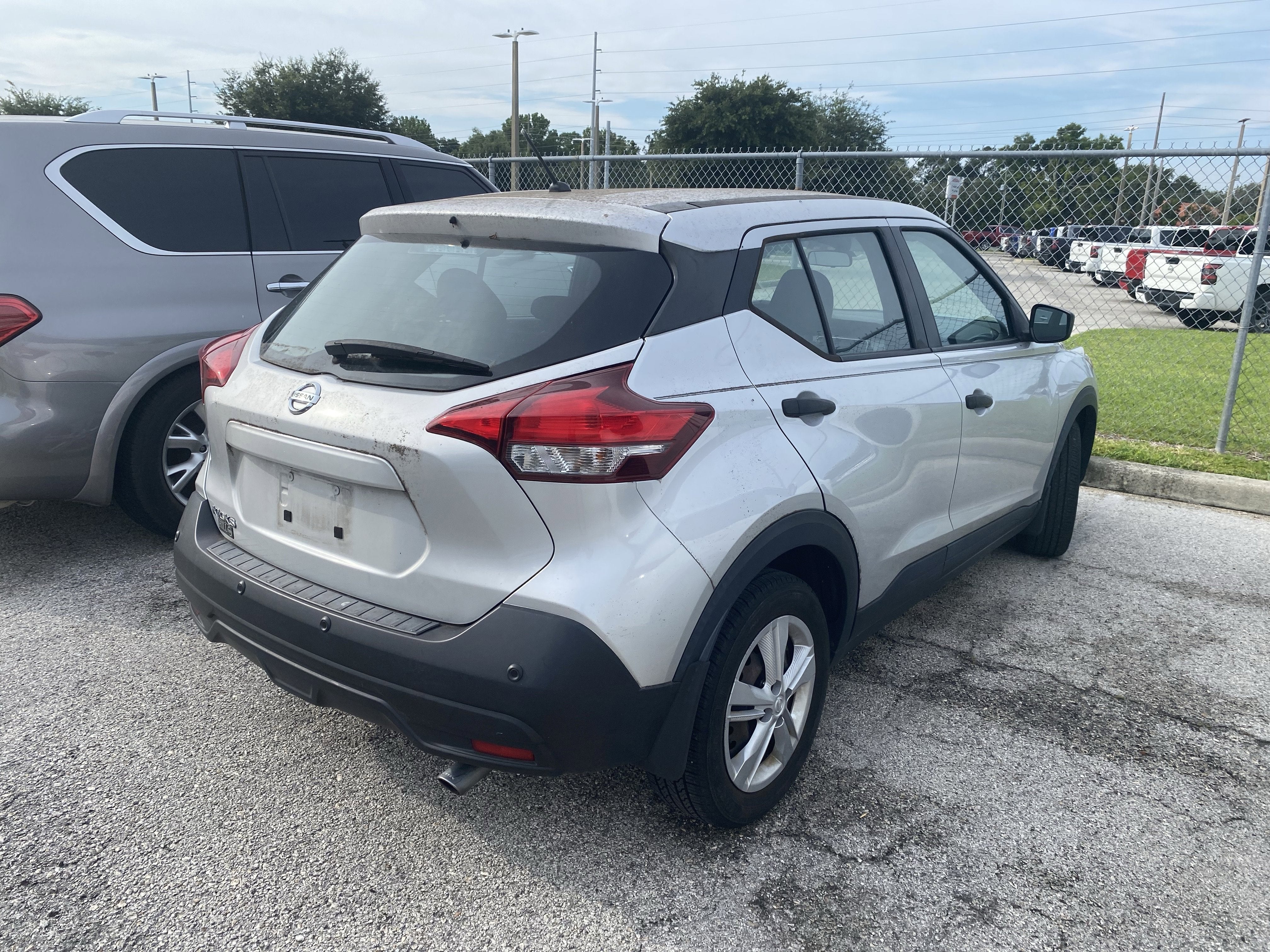 2020 Nissan Kicks S