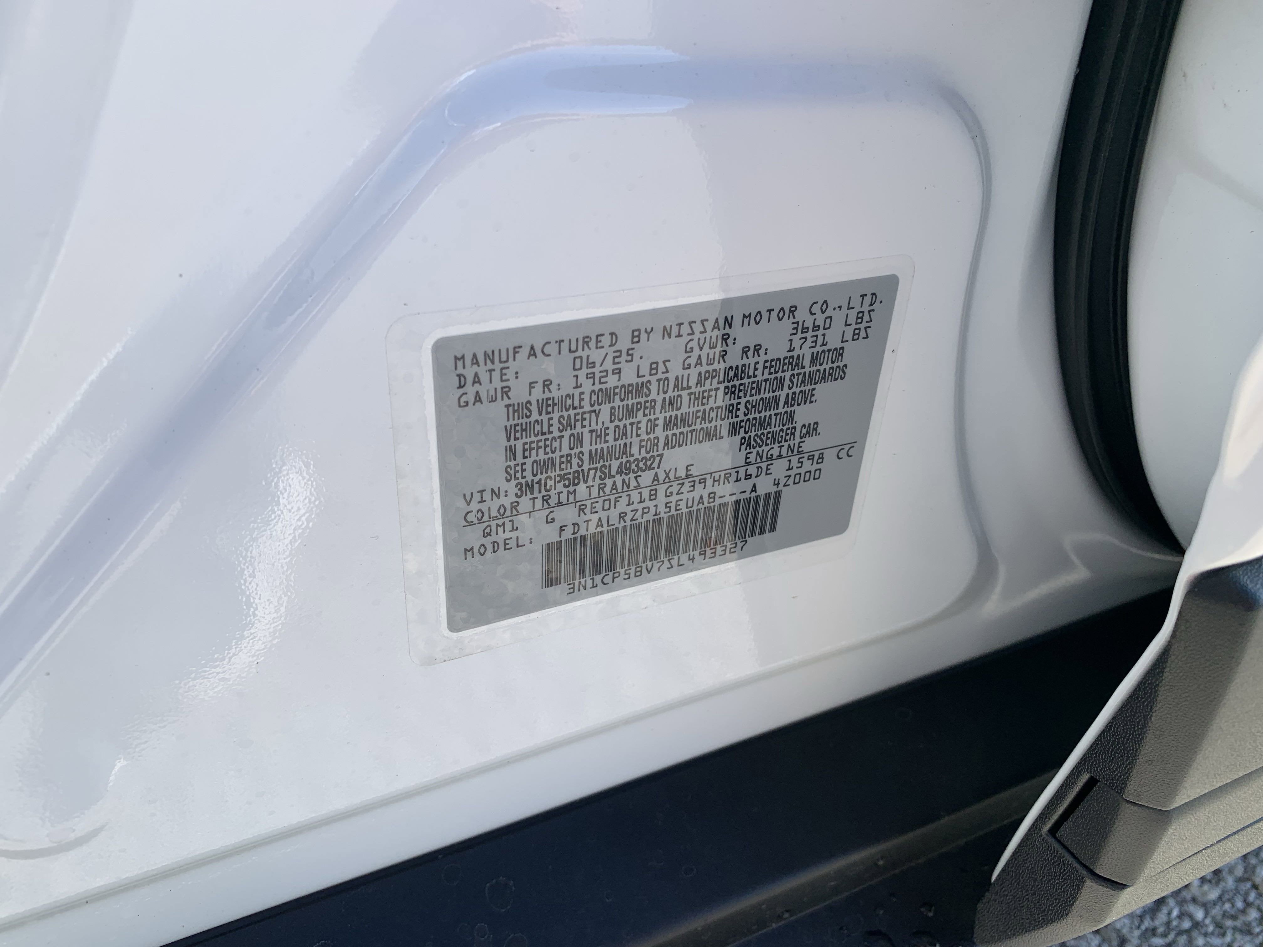 2025 Nissan Kicks Play S