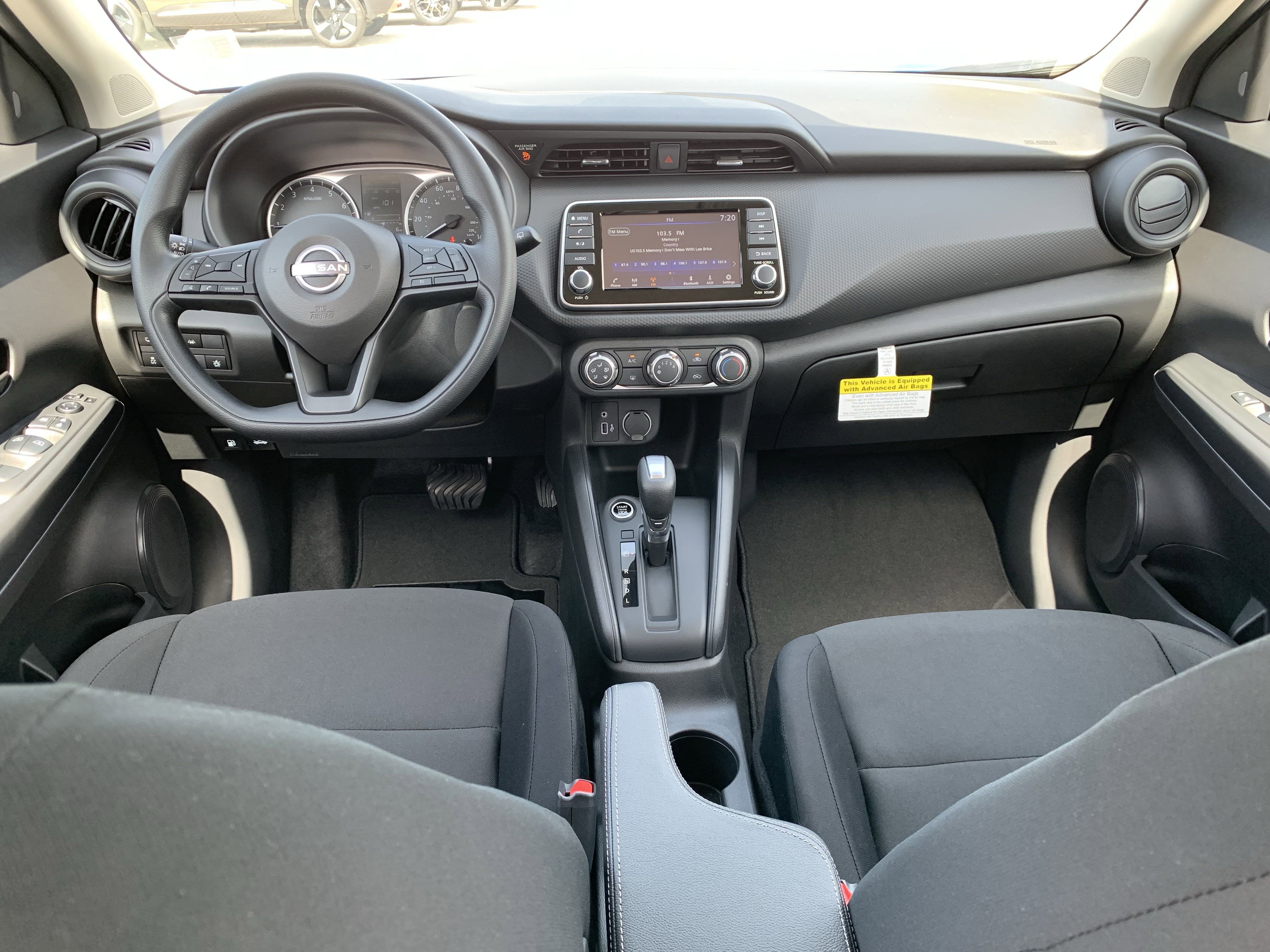 2025 Nissan Kicks Play S