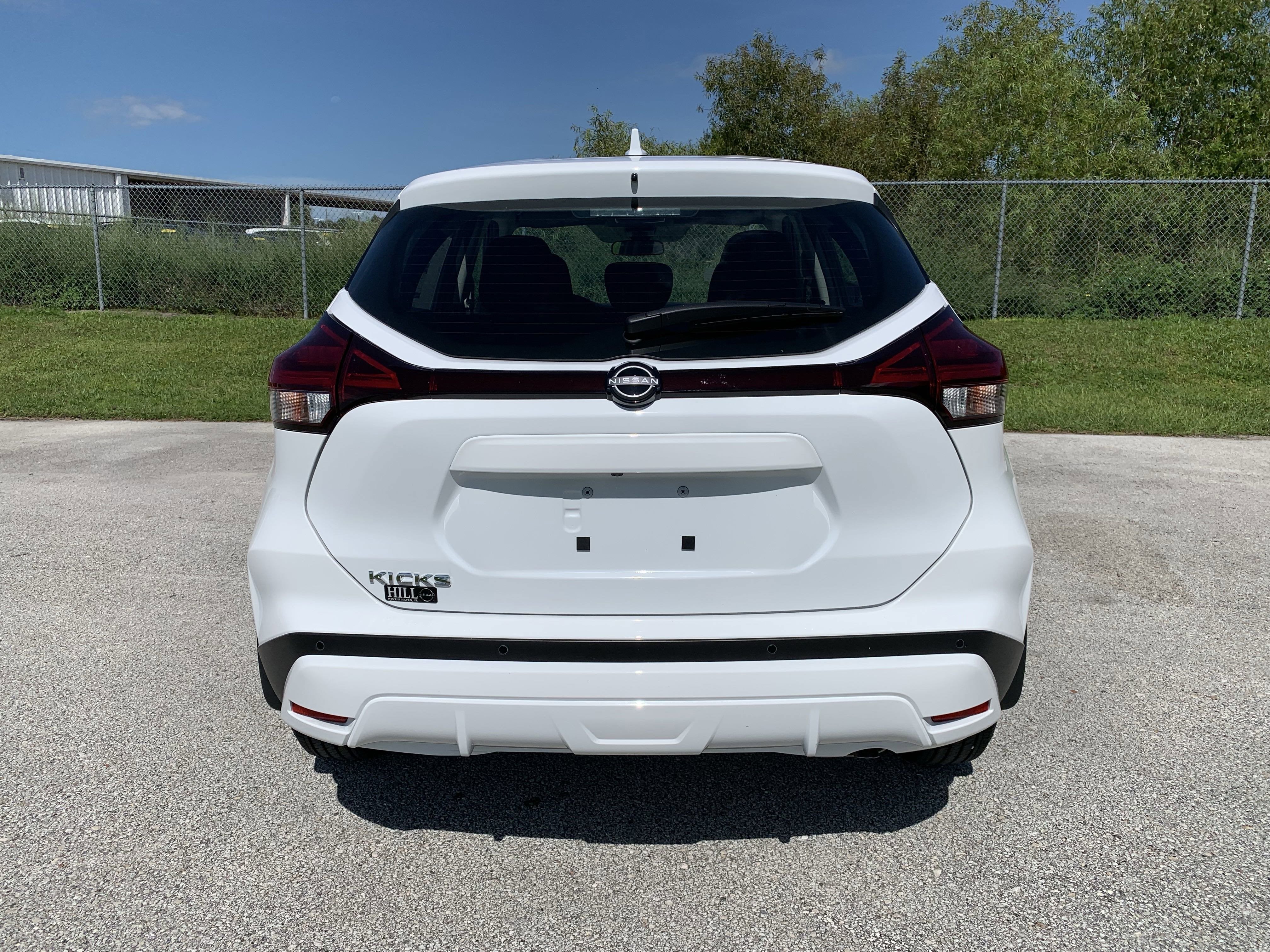 2025 Nissan Kicks Play S