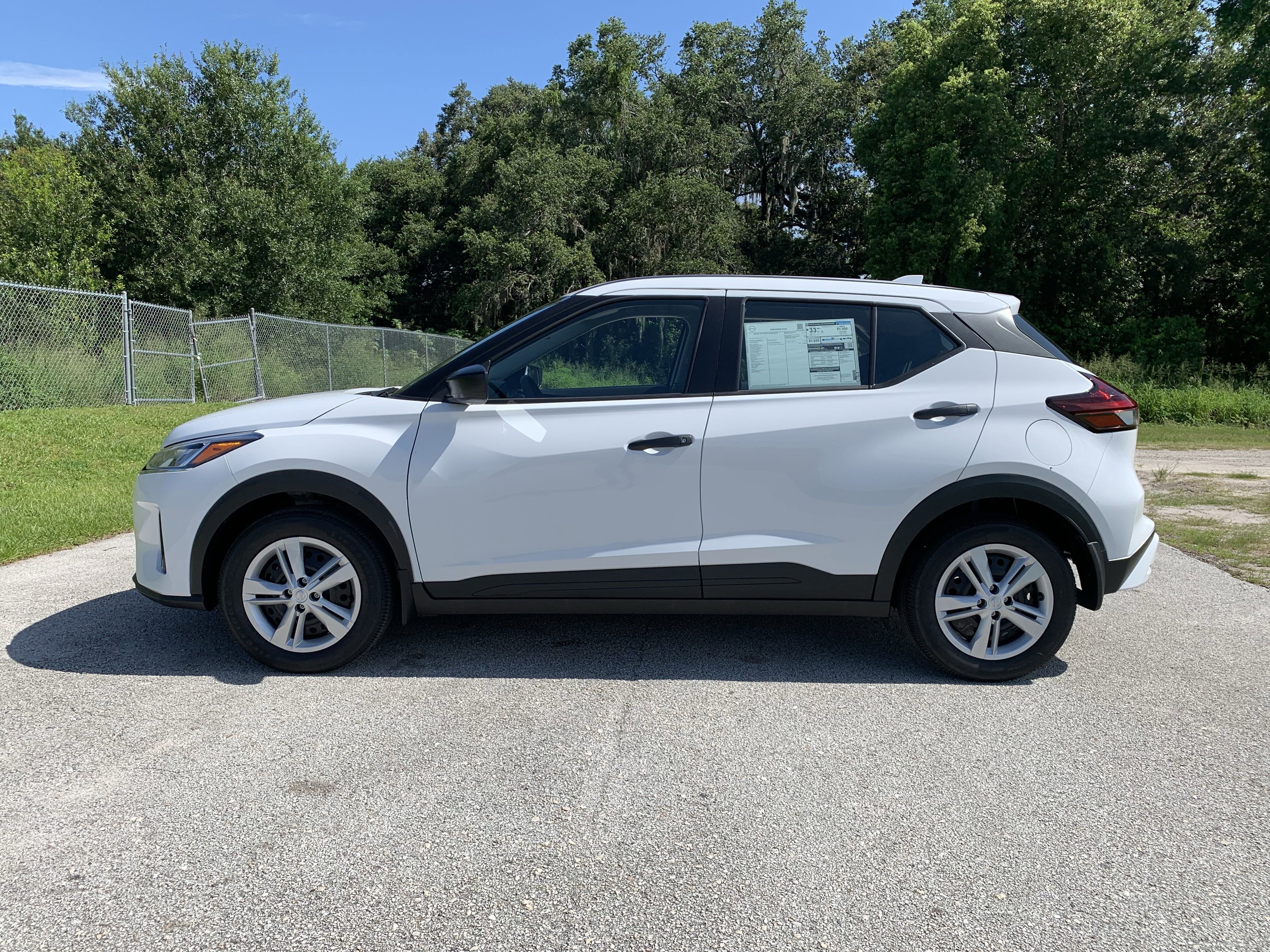 2025 Nissan Kicks Play S