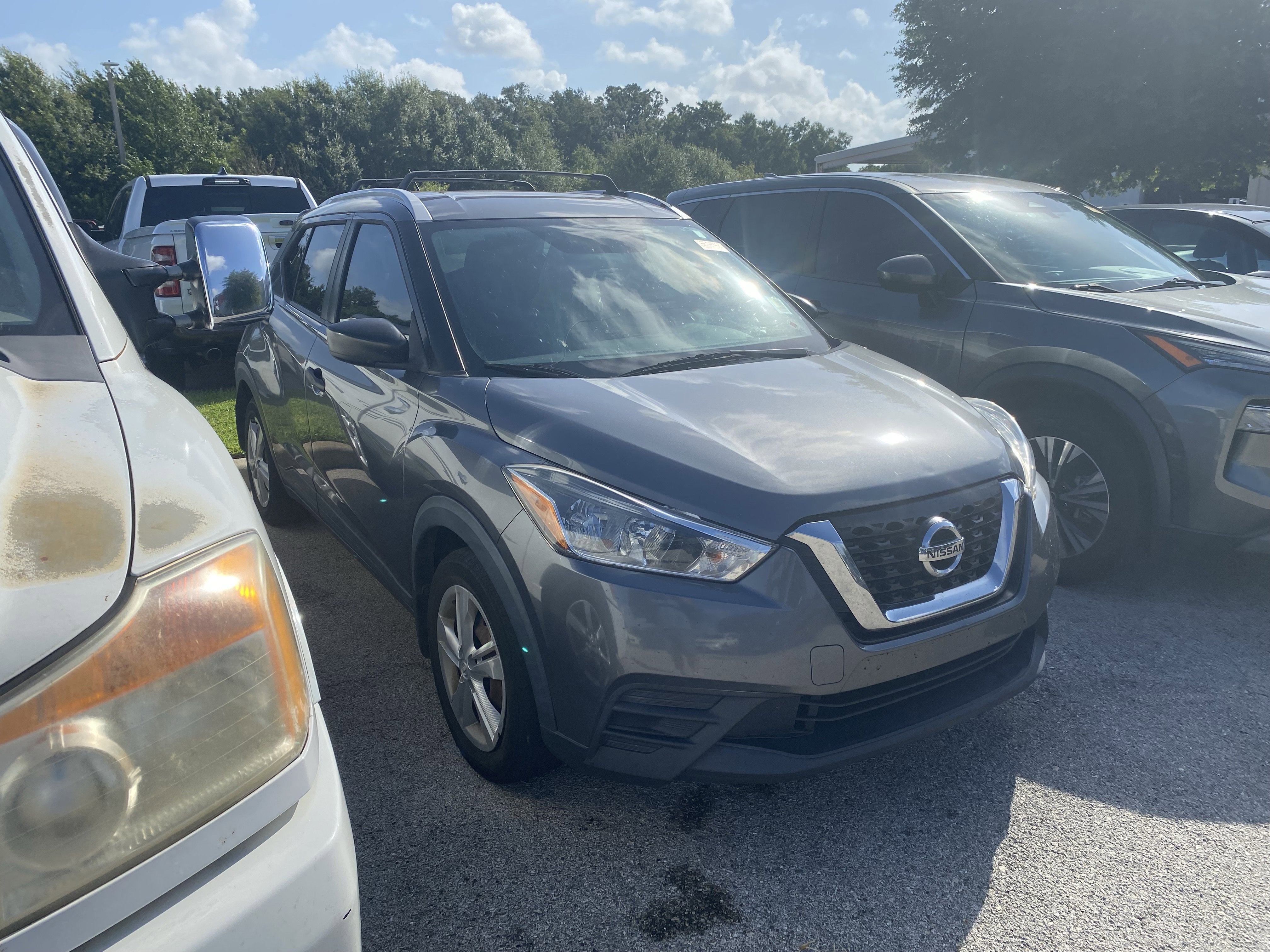 2019 Nissan Kicks S