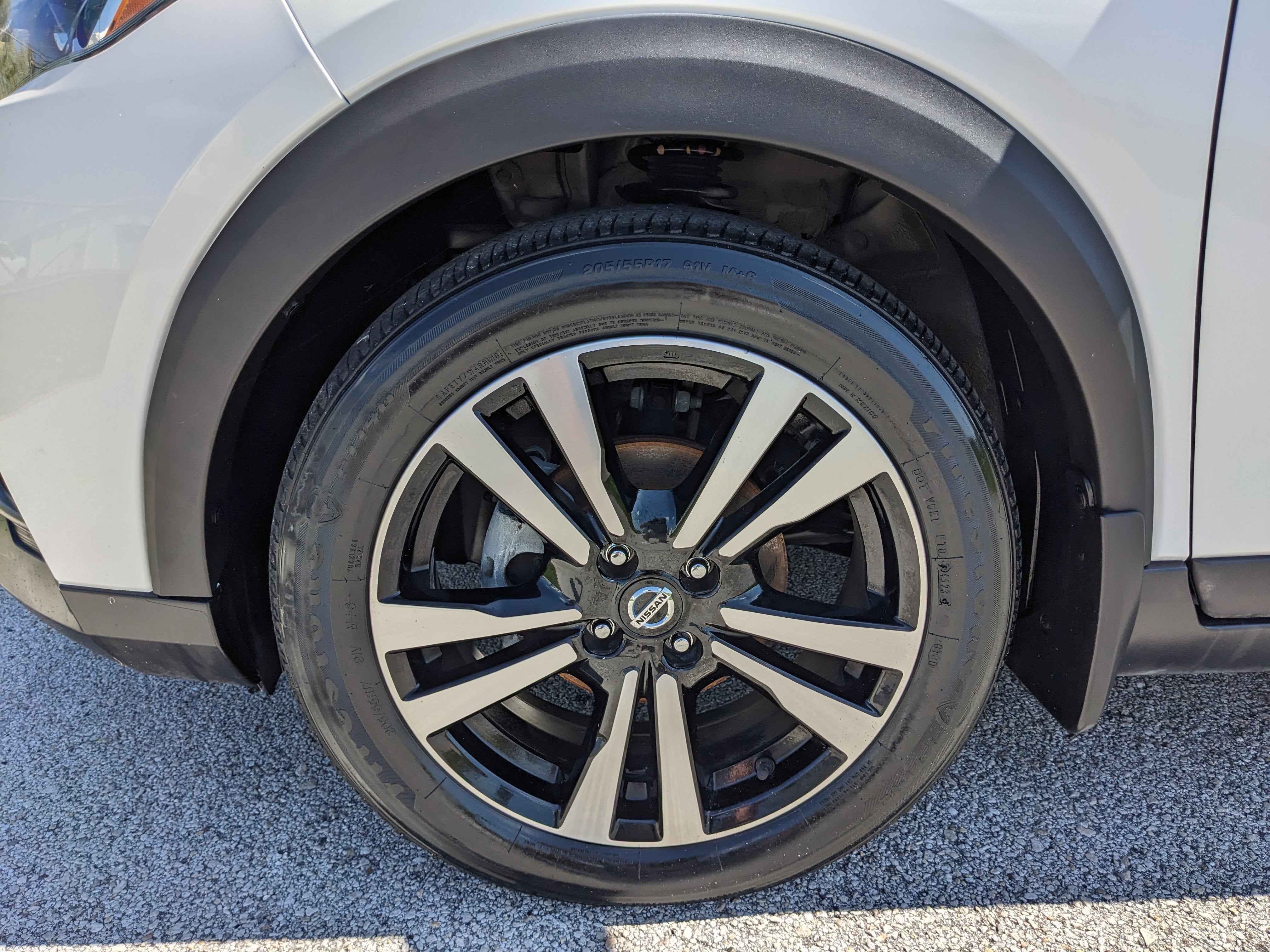 2019 Nissan Kicks SR