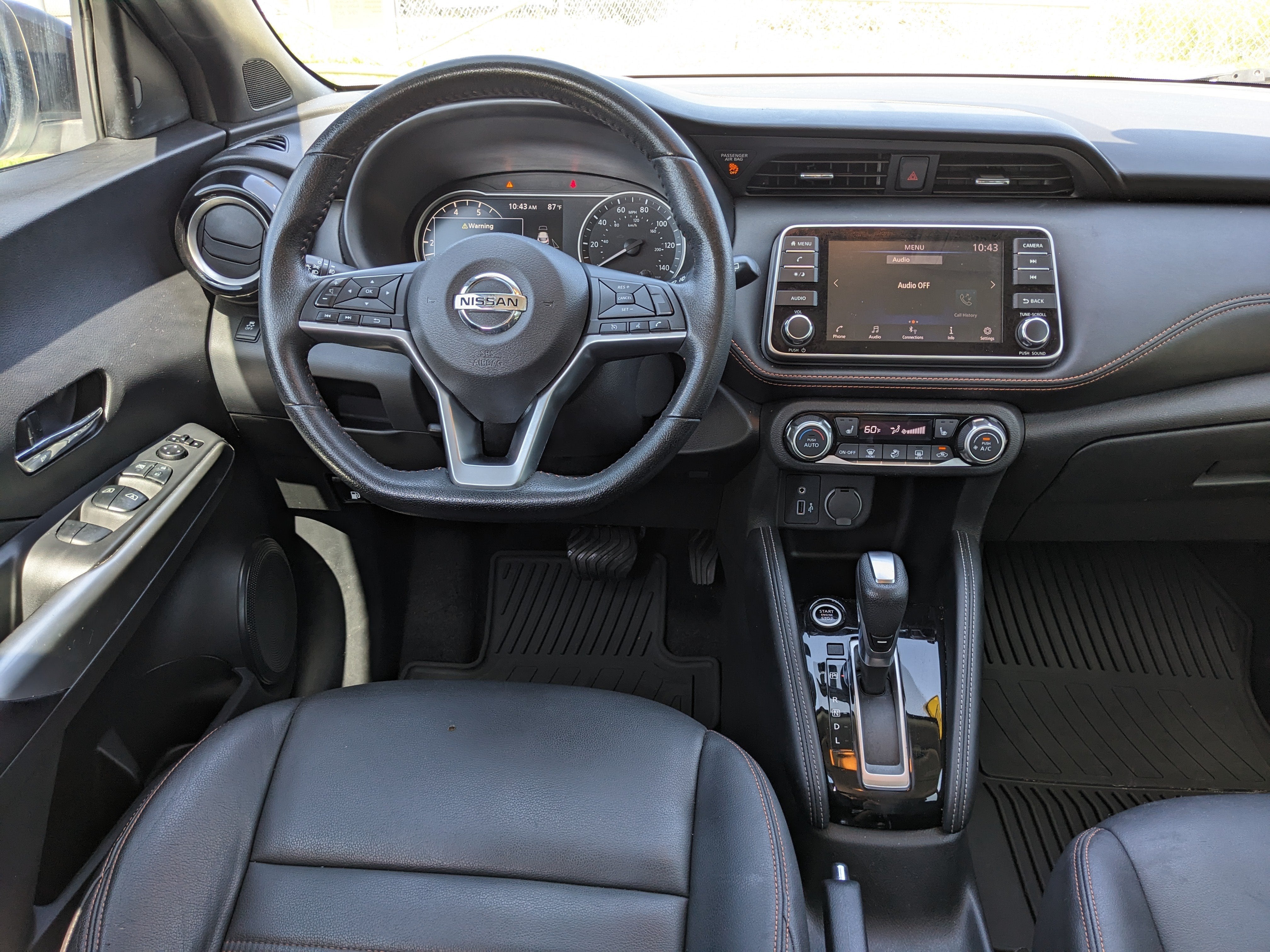 2019 Nissan Kicks SR