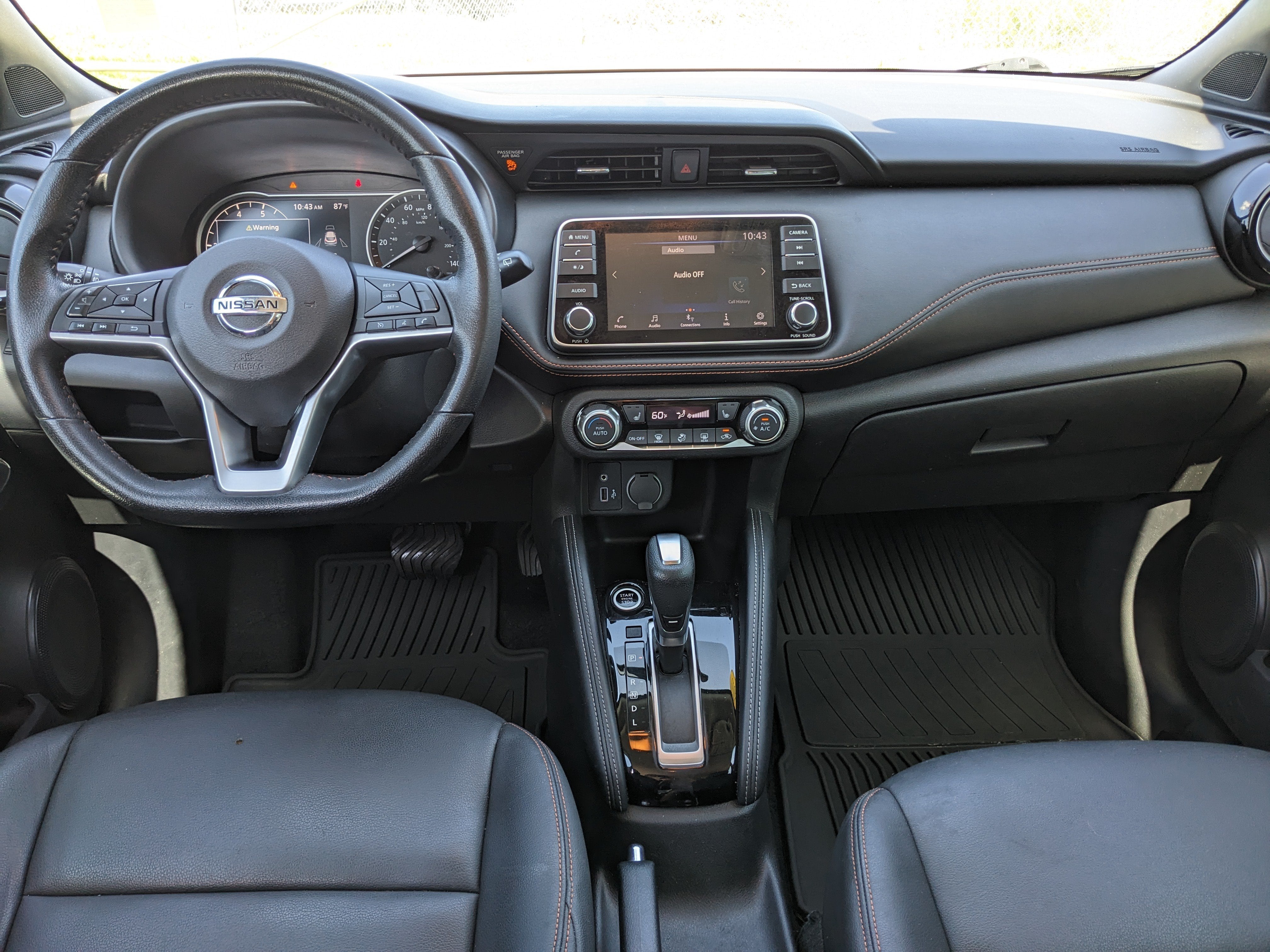 2019 Nissan Kicks SR