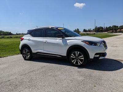 2019 Nissan Kicks SR