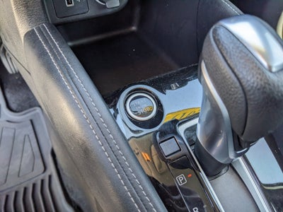2019 Nissan Kicks SR