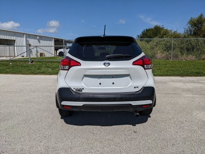 2019 Nissan Kicks SR